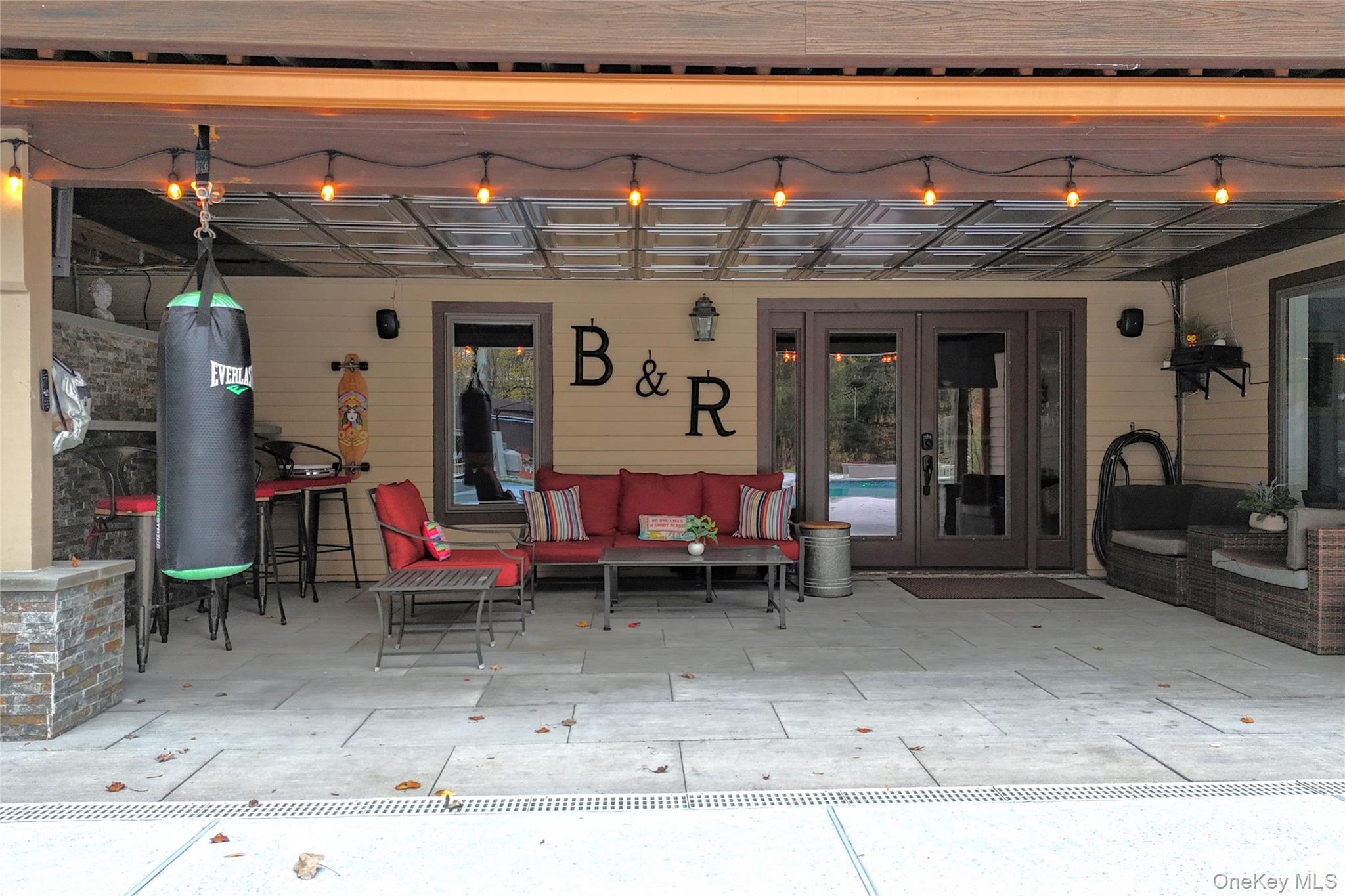 4 Abbey Road, Orangeburg, NY 10962