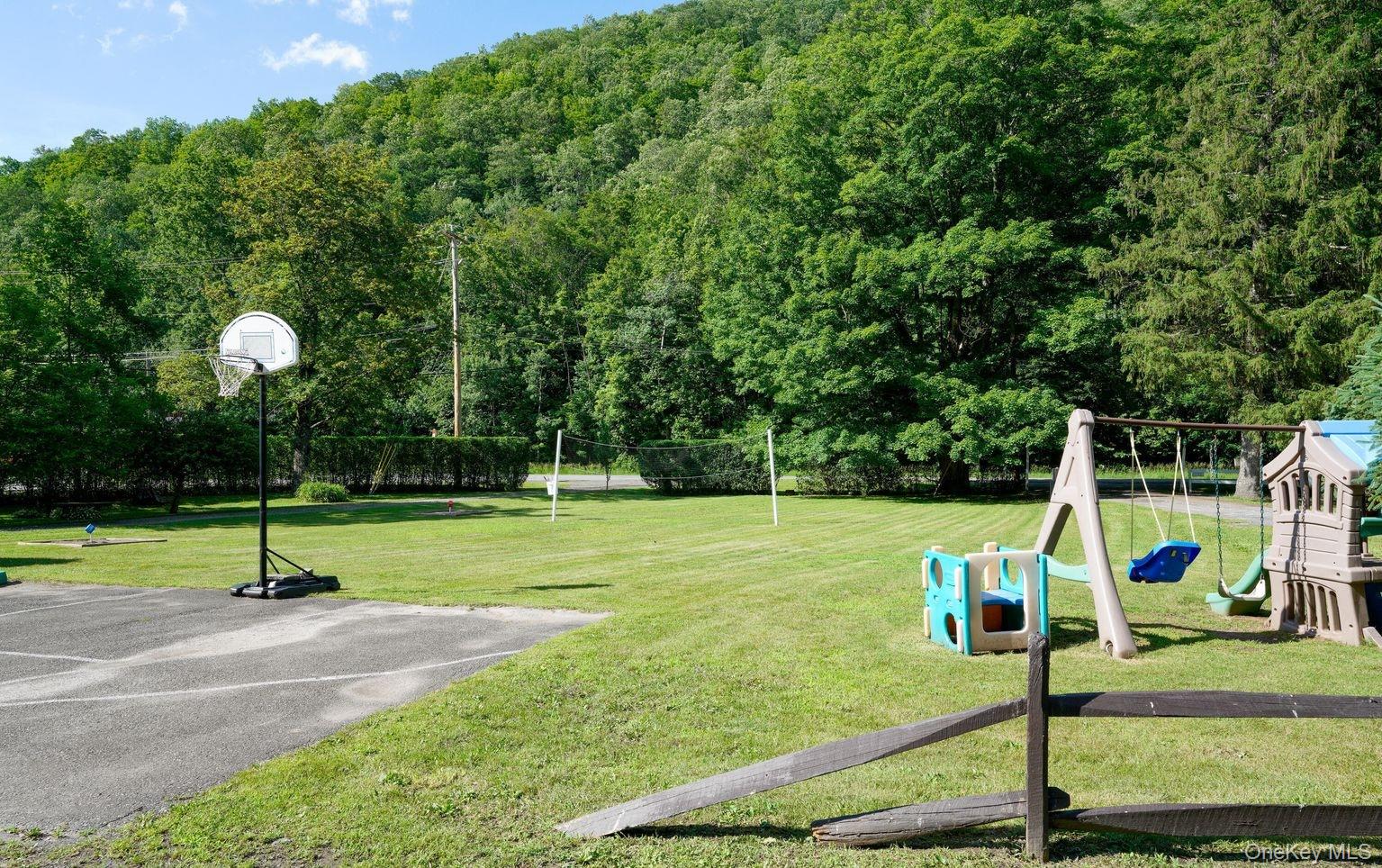 5973 State Route 28, Phoenicia, NY 12464