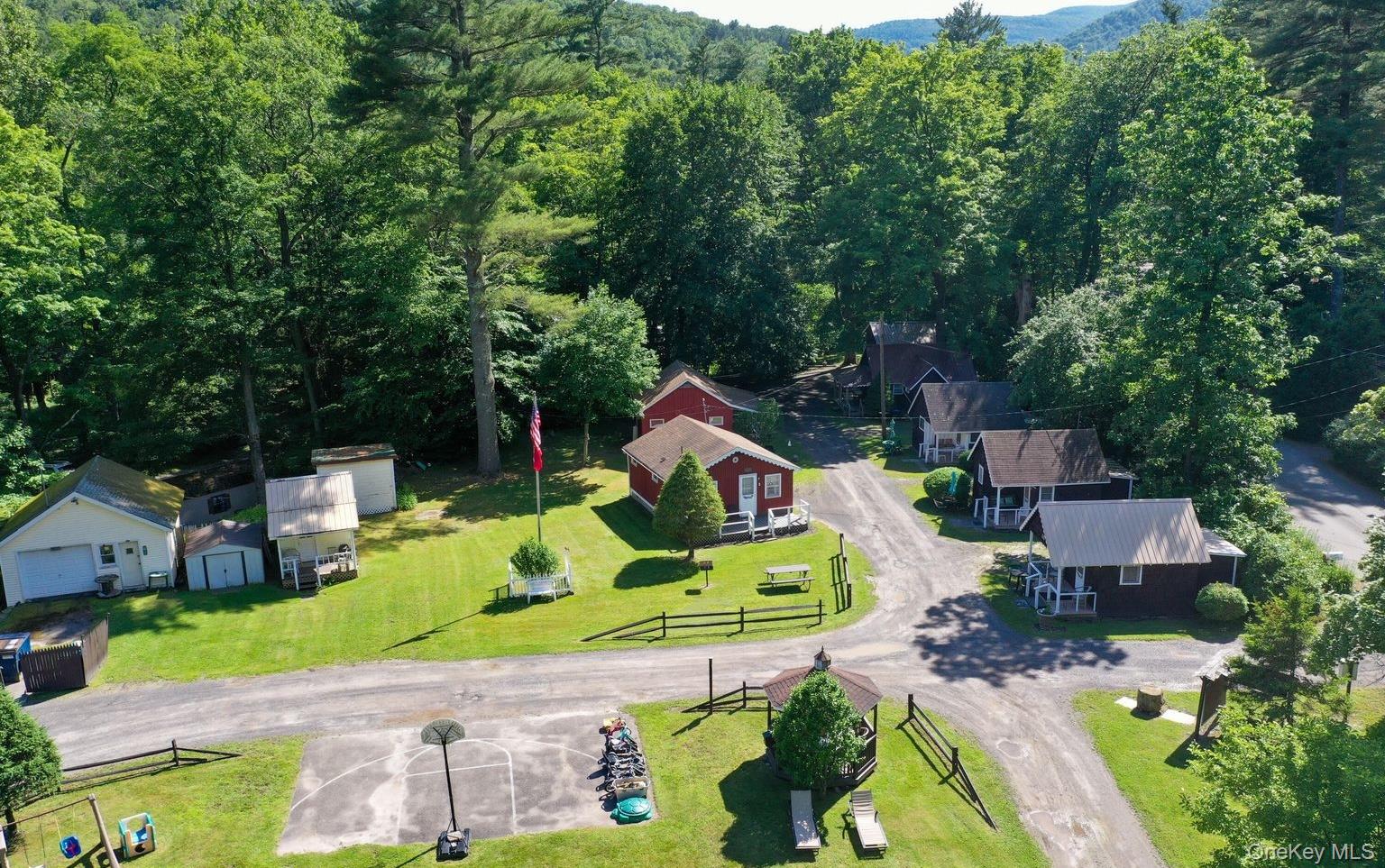 5973 State Route 28, Phoenicia, NY 12464