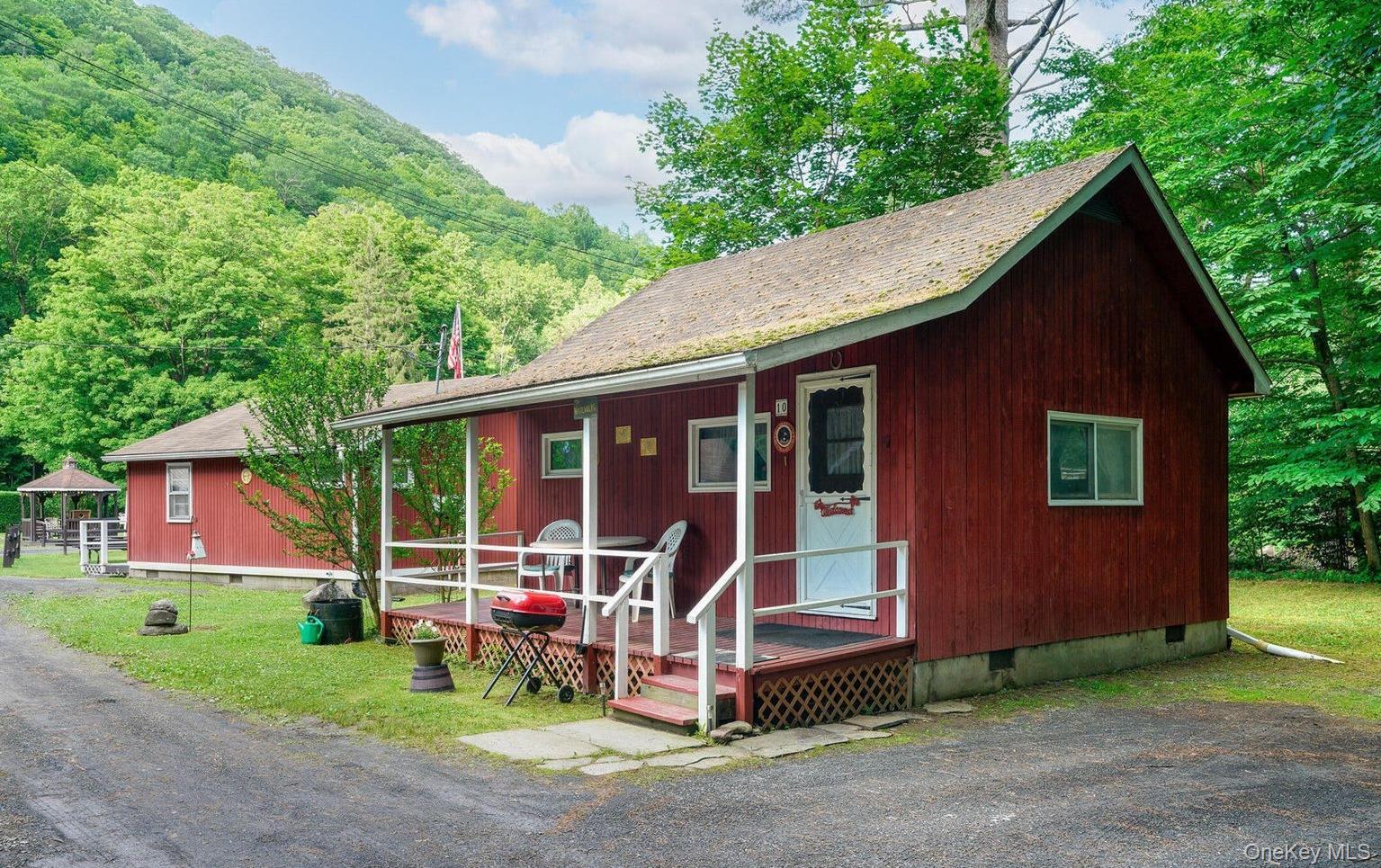 5973 State Route 28, Phoenicia, NY 12464