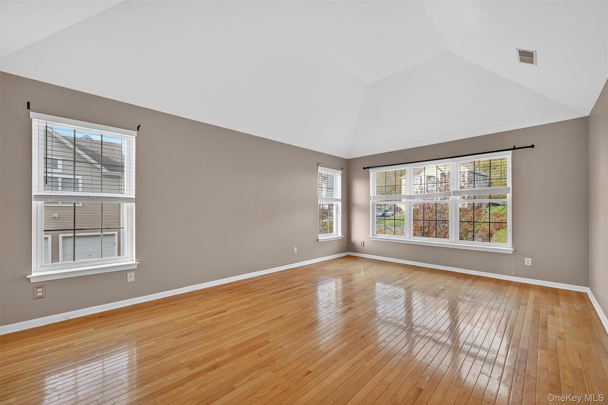 12 Heather Ridge, Highland Mills, NY 10930