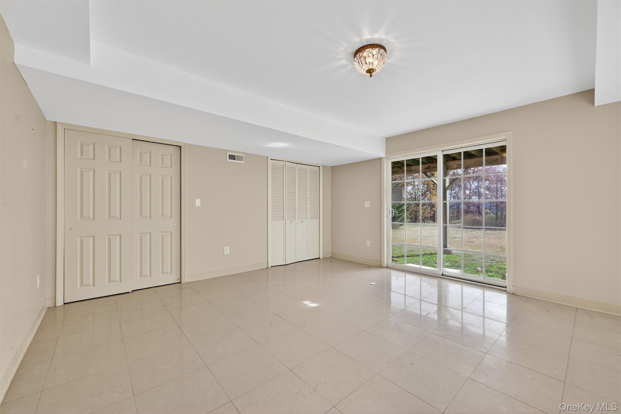 12 Heather Ridge, Highland Mills, NY 10930