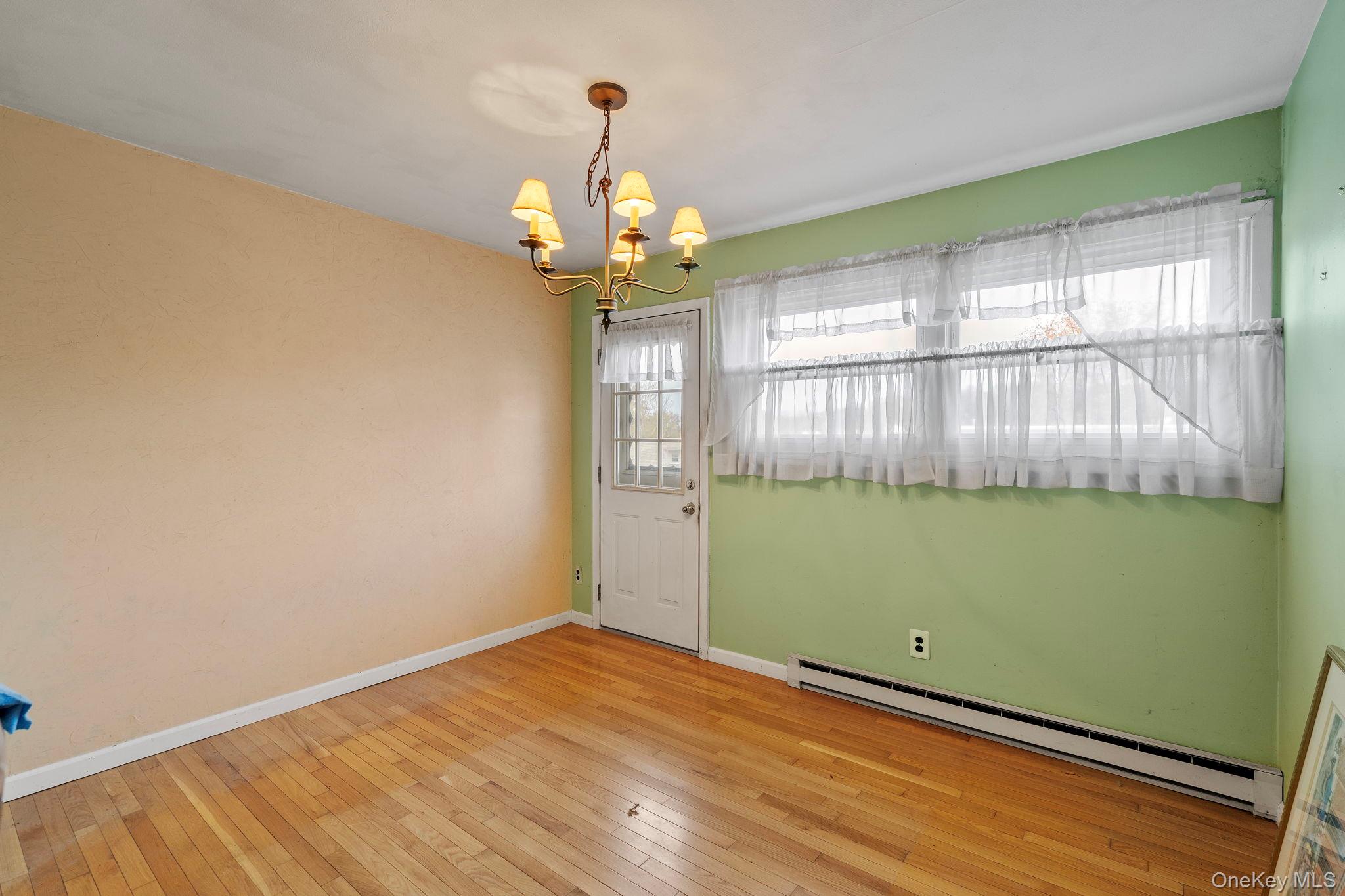 24 Russet Road, Poughkeepsie, NY 12601