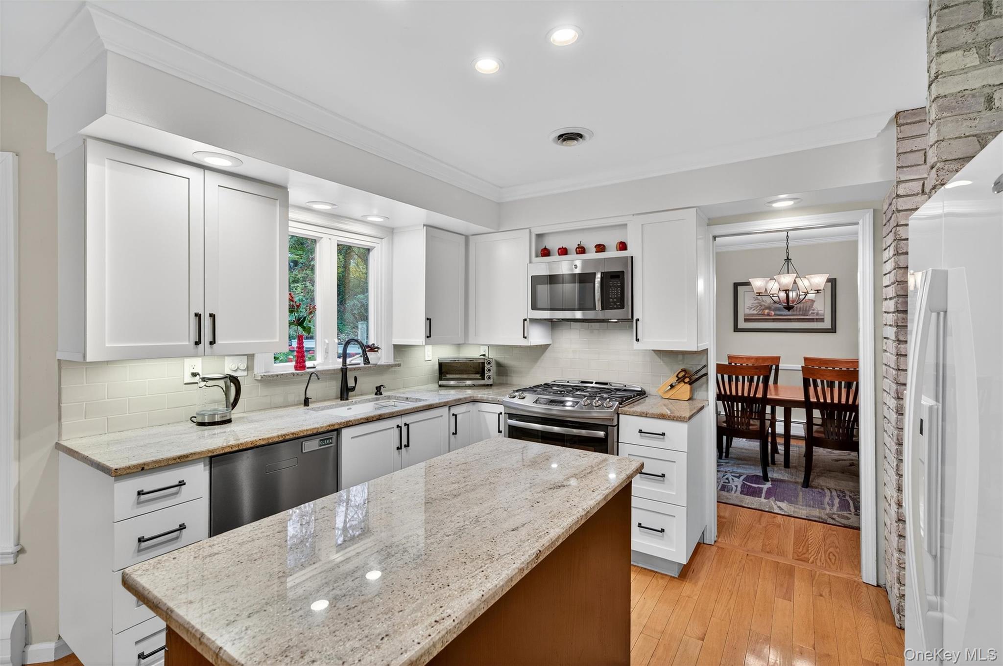 8 Camelot Drive, Goshen, NY 10924