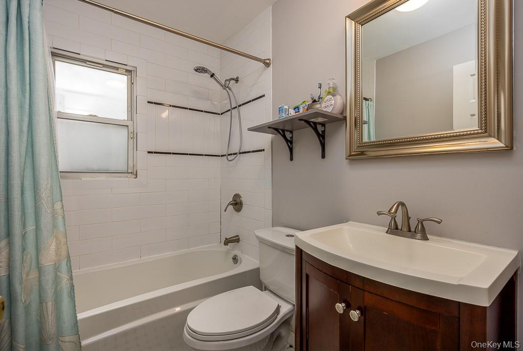 22 Bon Aire Circle # 1113, Suffern, NY 10901