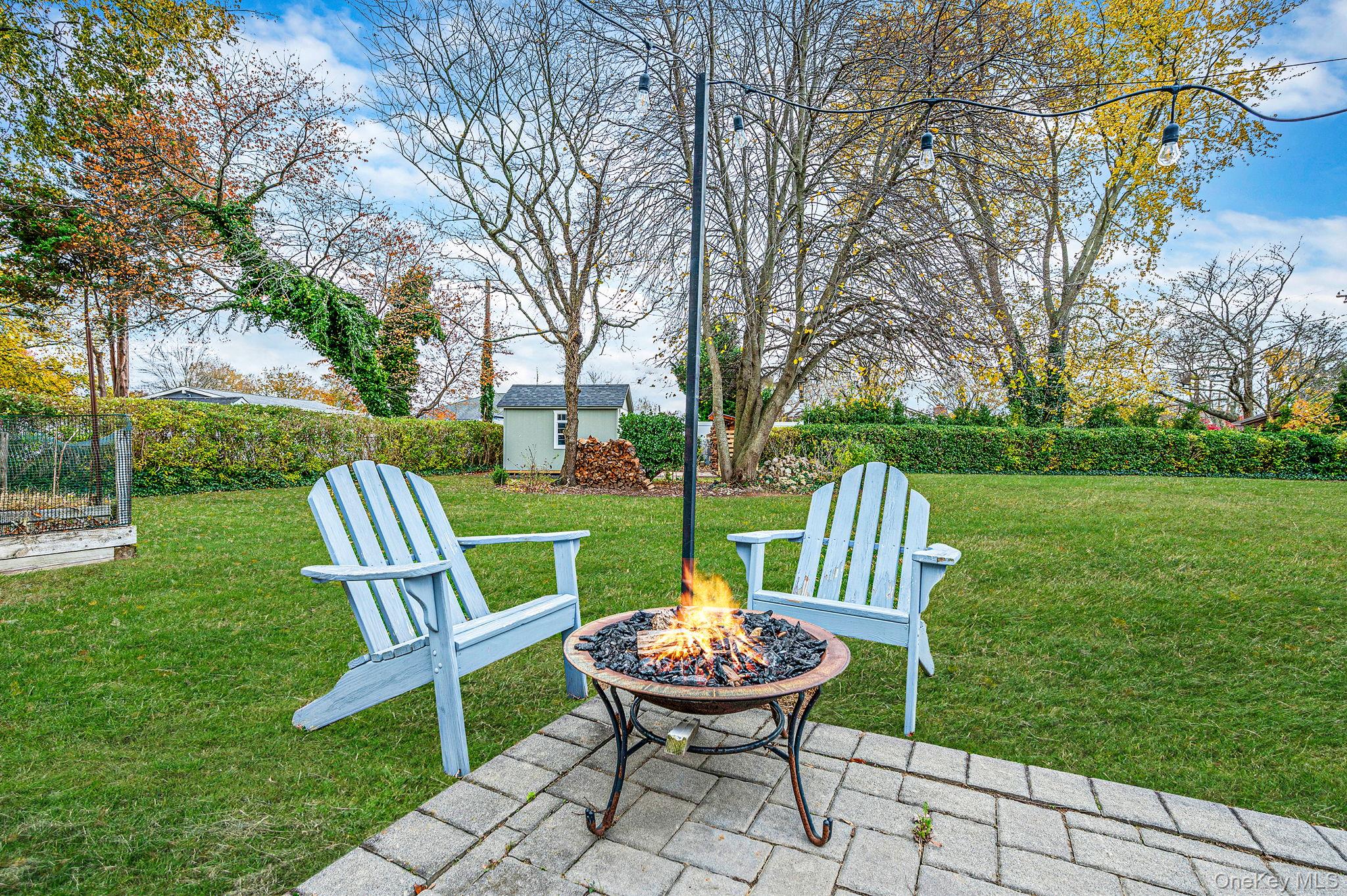 4 Lehigh Drive, Smithtown, NY 11787