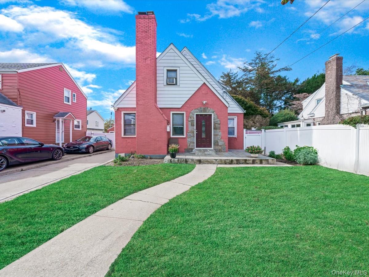 106 Spencer Place, Hempstead, NY 11550
