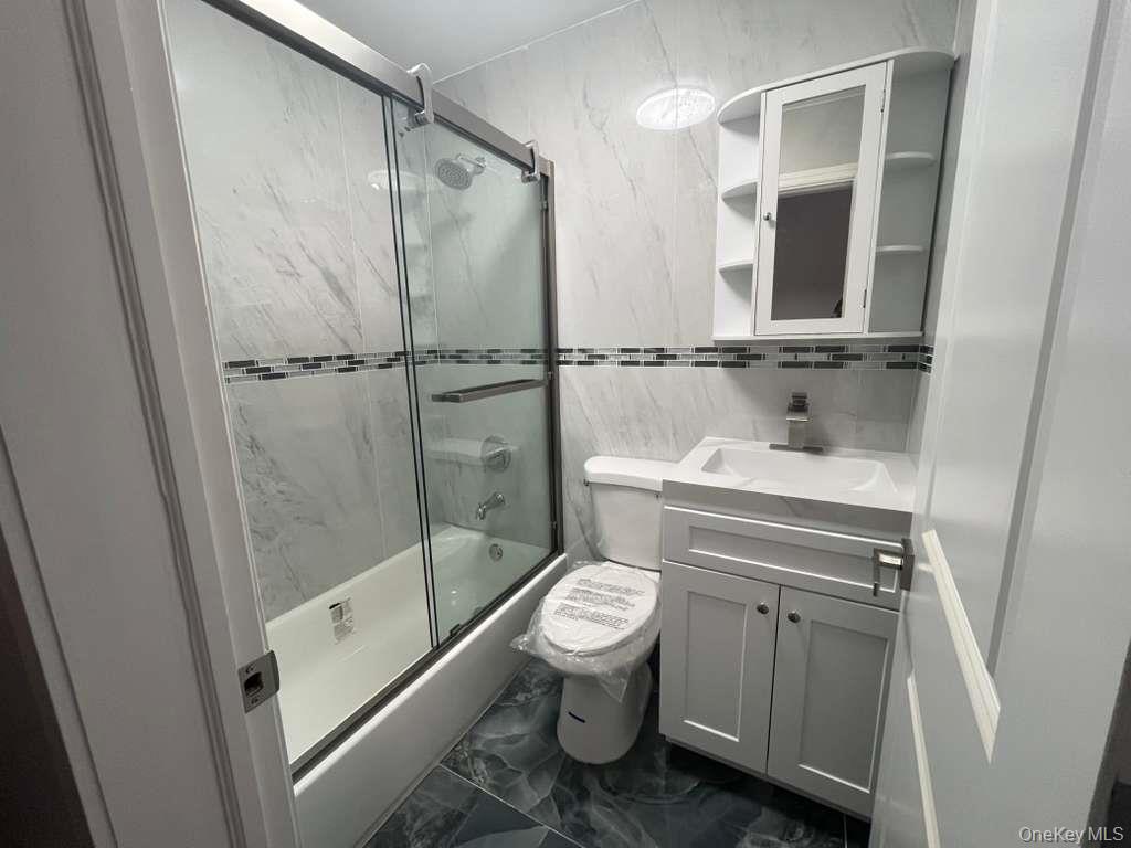 7832 87th Avenue, Woodhaven, NY 11421