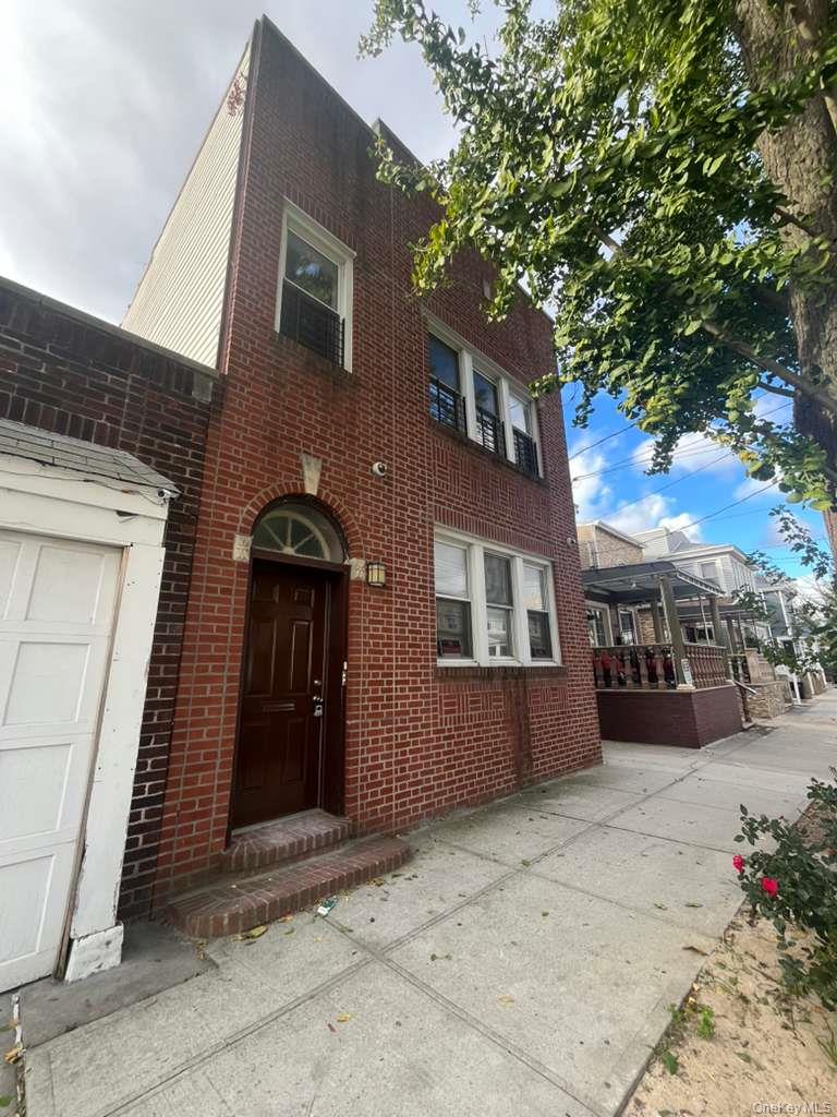 7832 87th Avenue, Woodhaven, NY 11421