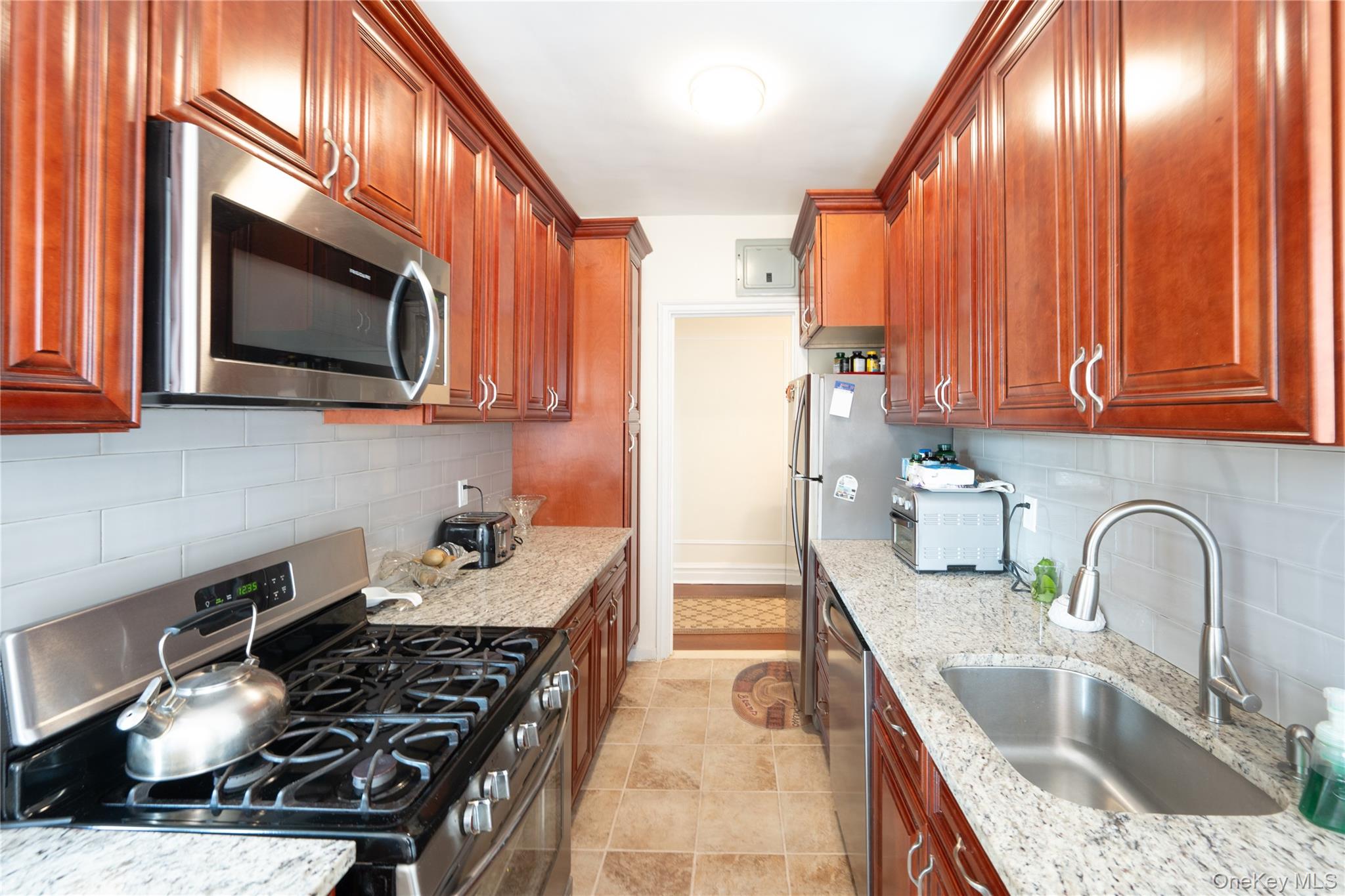 1468 Midland Avenue # 4D, Bronxville, NY 10708