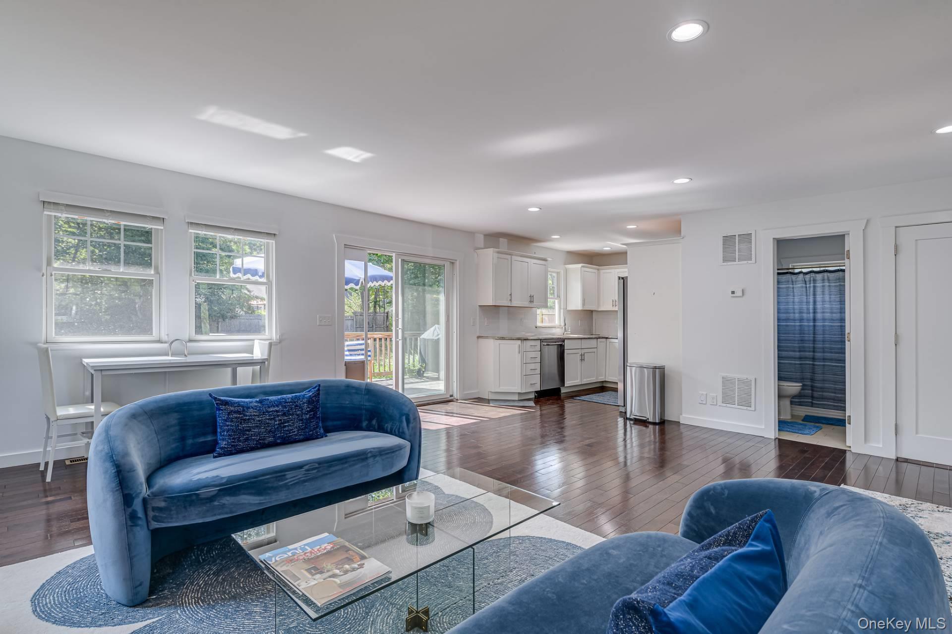 22 Fern Road, Southampton, NY 11968