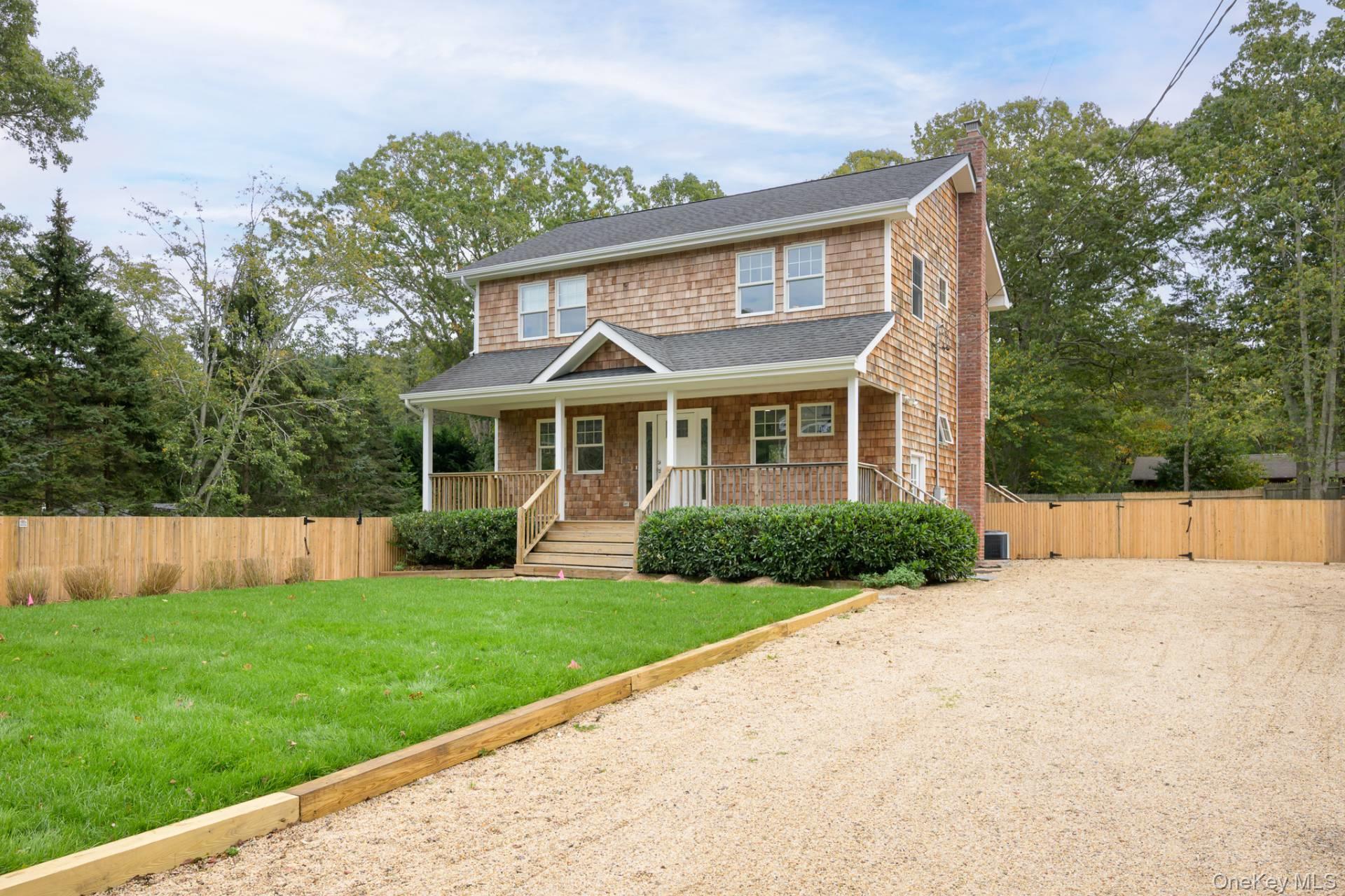 22 Fern Road, Southampton, NY 11968