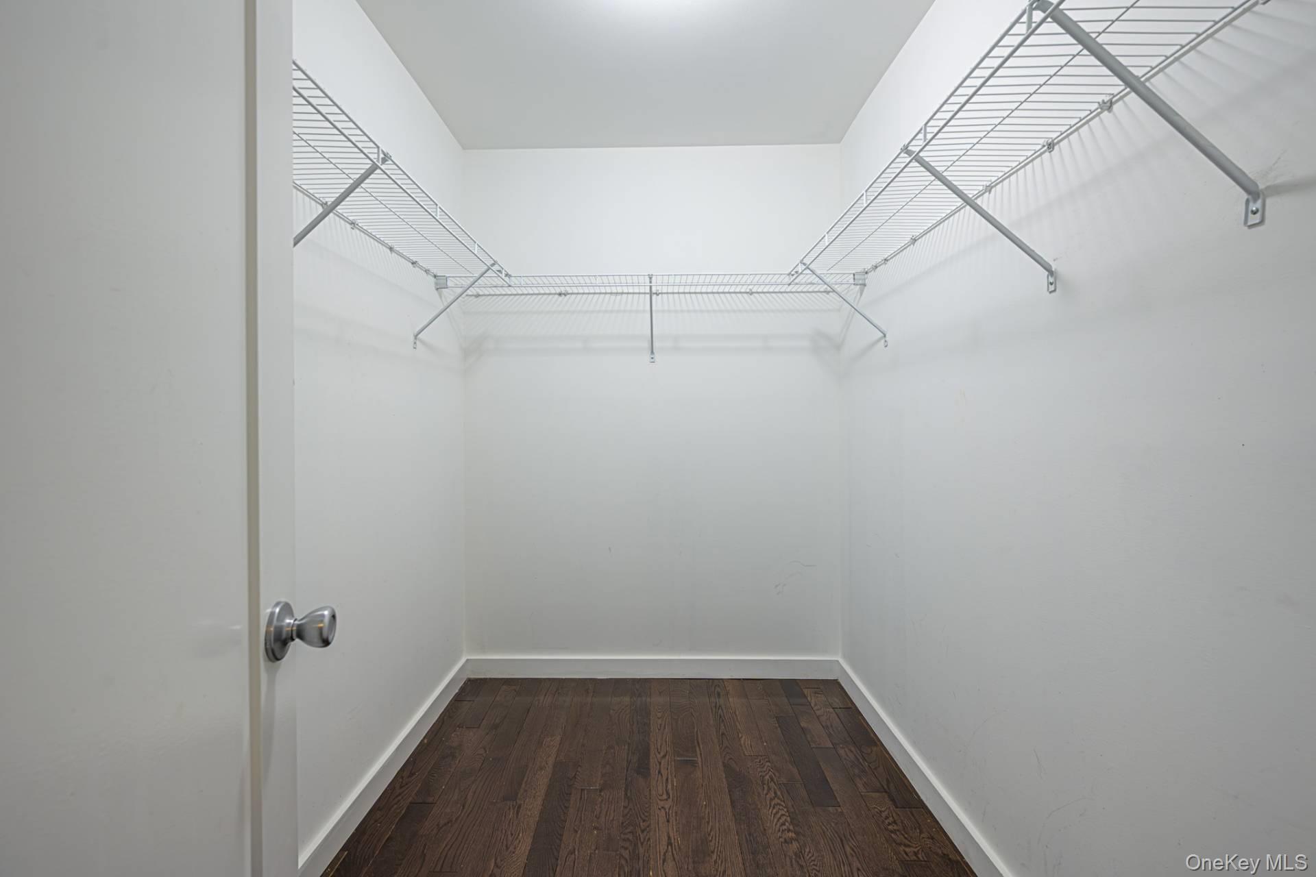 22 Fern Road, Southampton, NY 11968