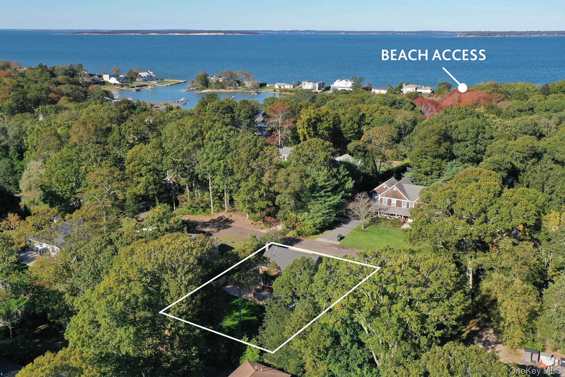 22 Fern Road, Southampton, NY 11968