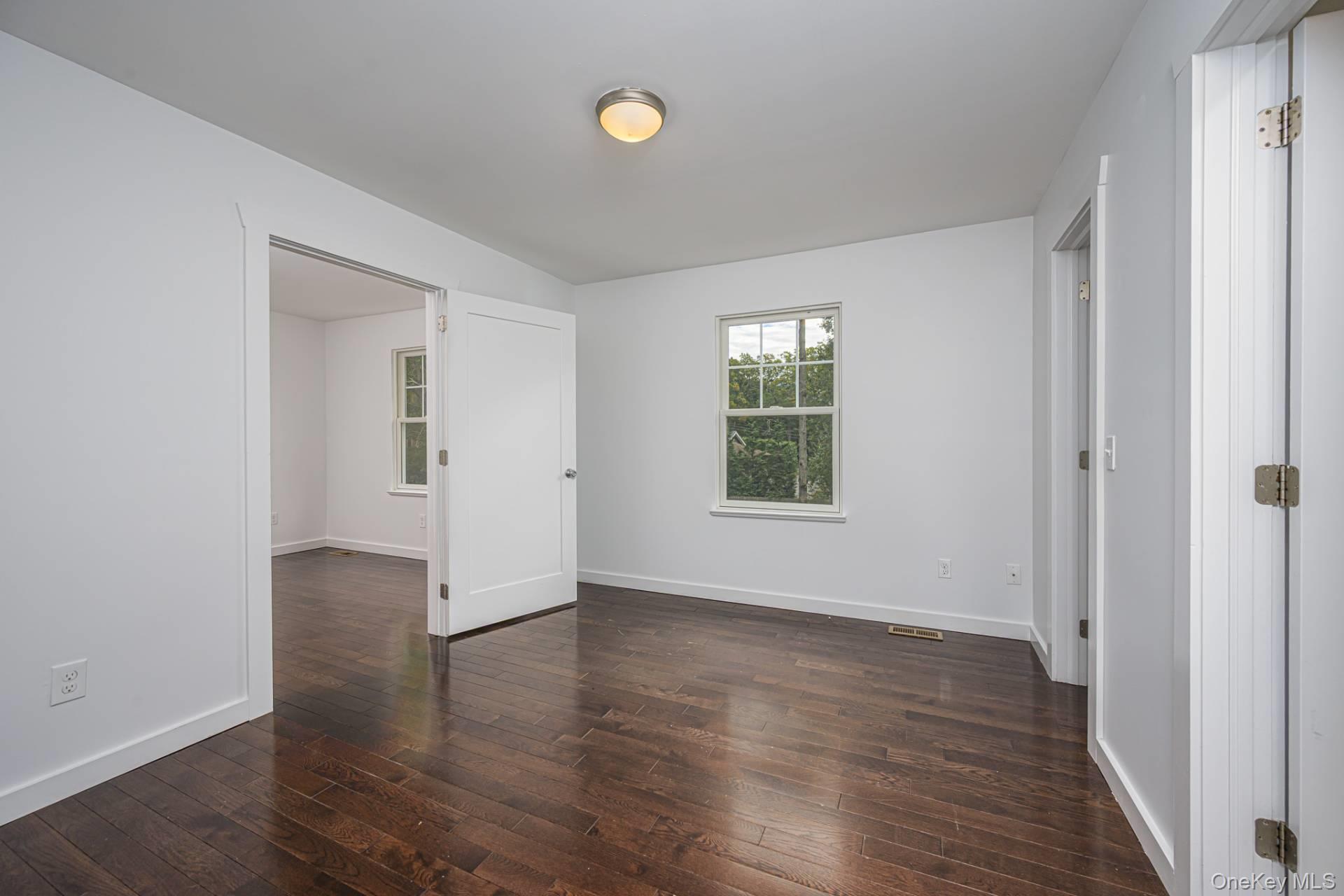 22 Fern Road, Southampton, NY 11968