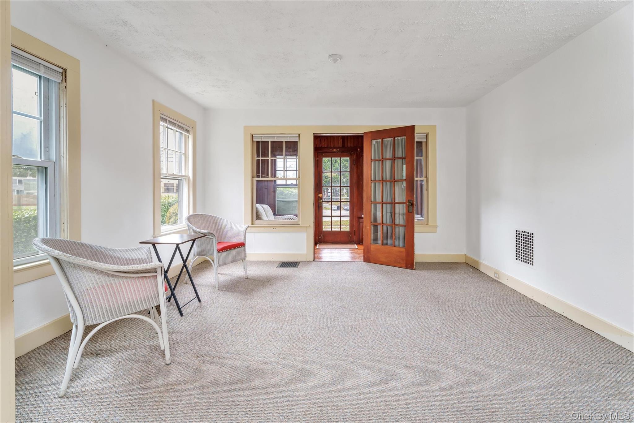 489 Elton Street, Riverhead, NY 11901