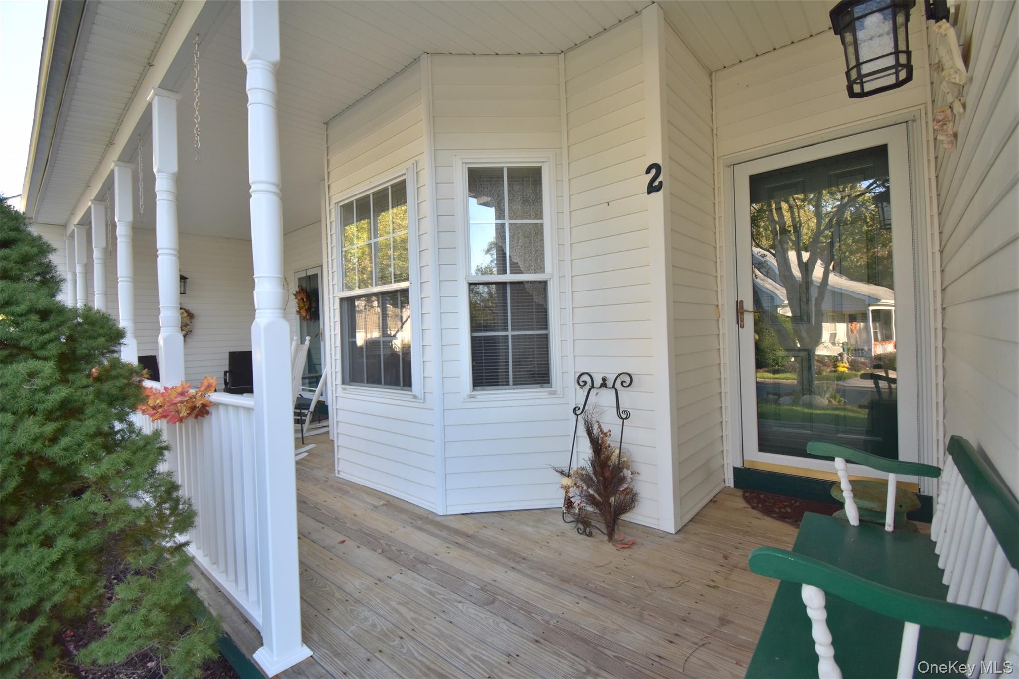 2 Oyster Cove Lane, Blue Point, NY 11715