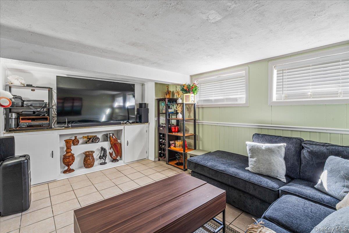 95 Colonial Drive, Massapequa, NY 11758