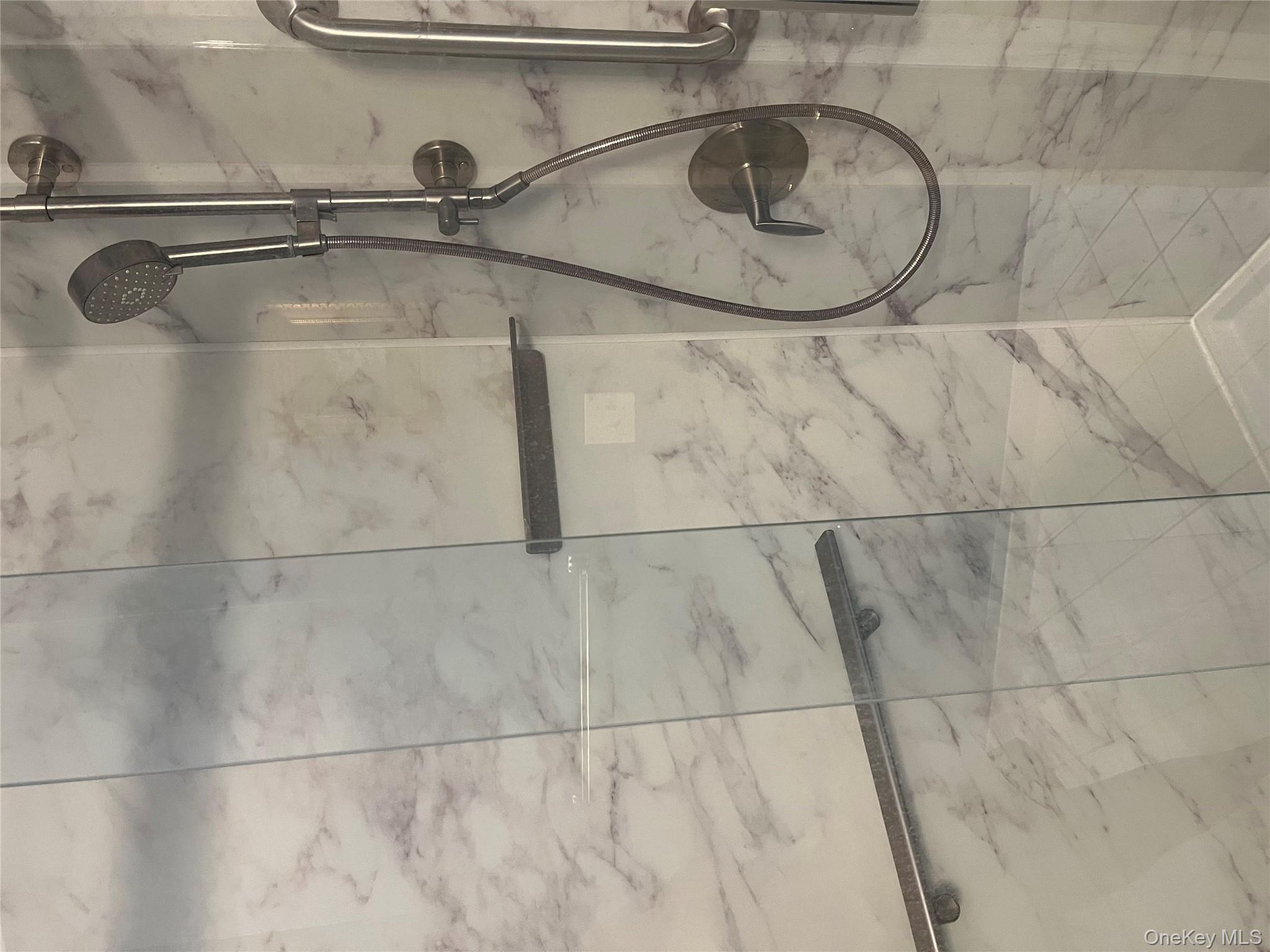 12 Horizon Court, Huntington, NY 11743