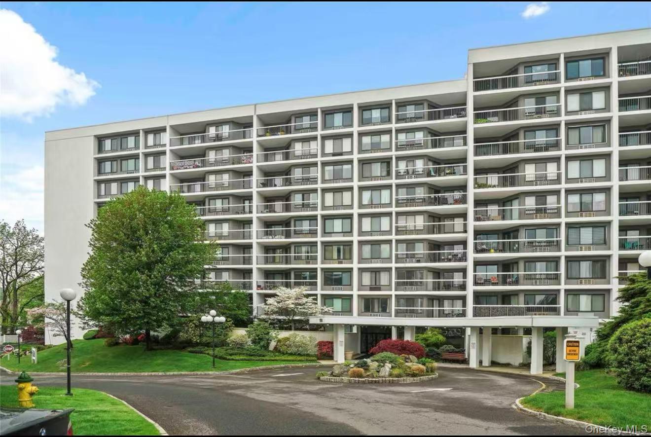 100 High Point Drive # 501, Hartsdale, NY 10530