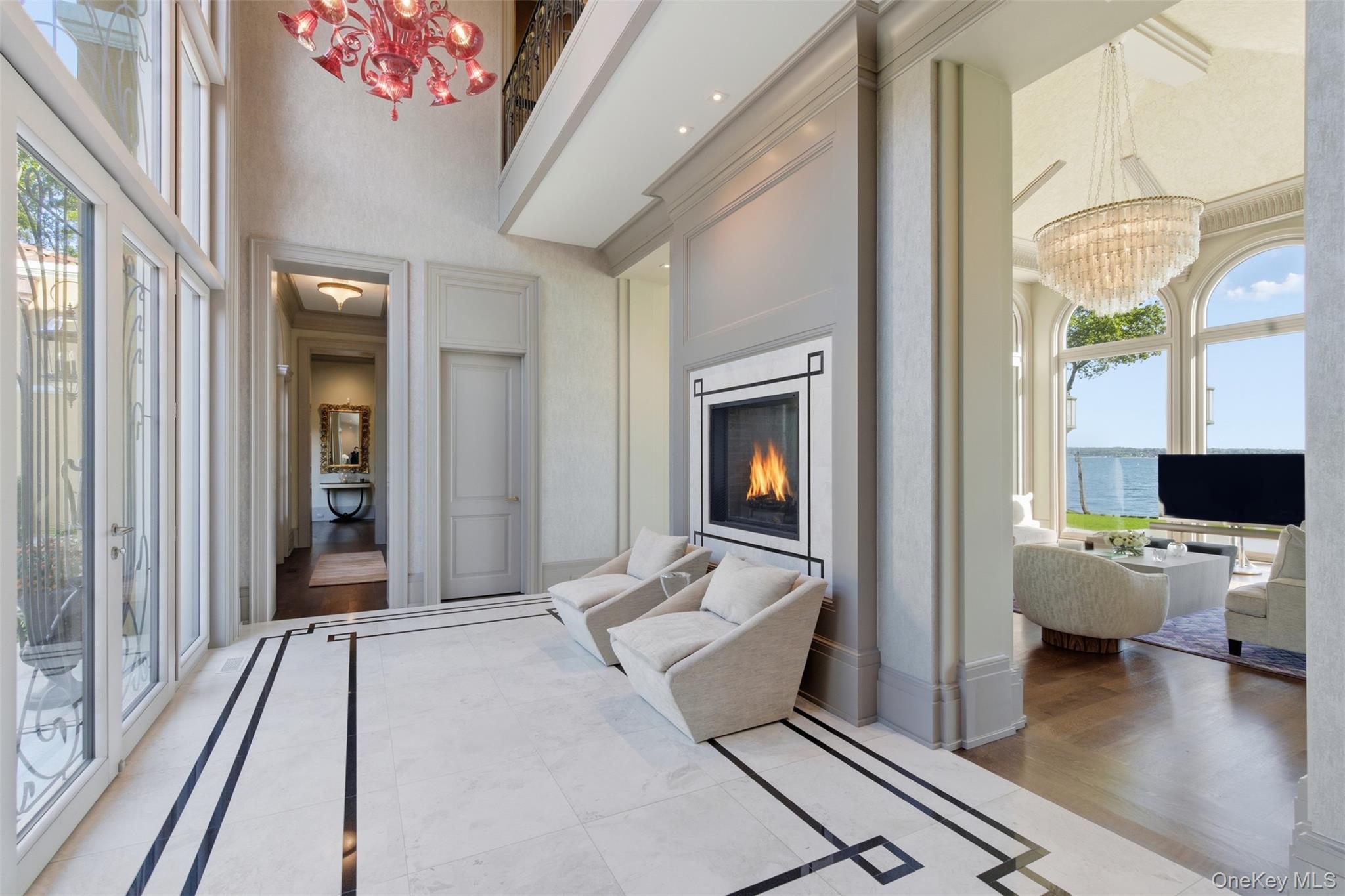 5 Bouton Point Road, Lloyd Harbor, NY 11743