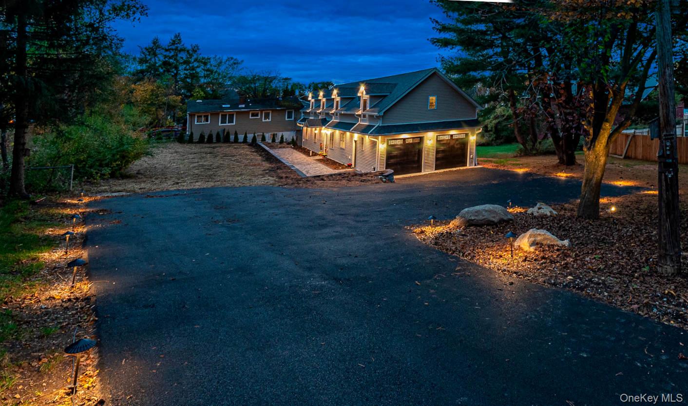 4 Hawthorn Avenue, Warwick, NY 10990