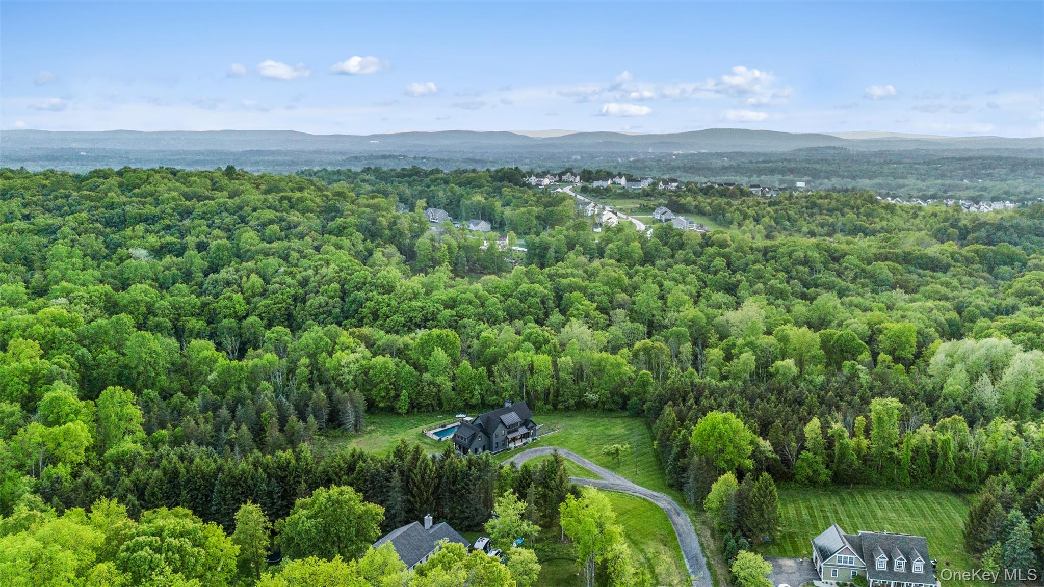 36 Spruce Lane, Poughkeepsie, NY 12603