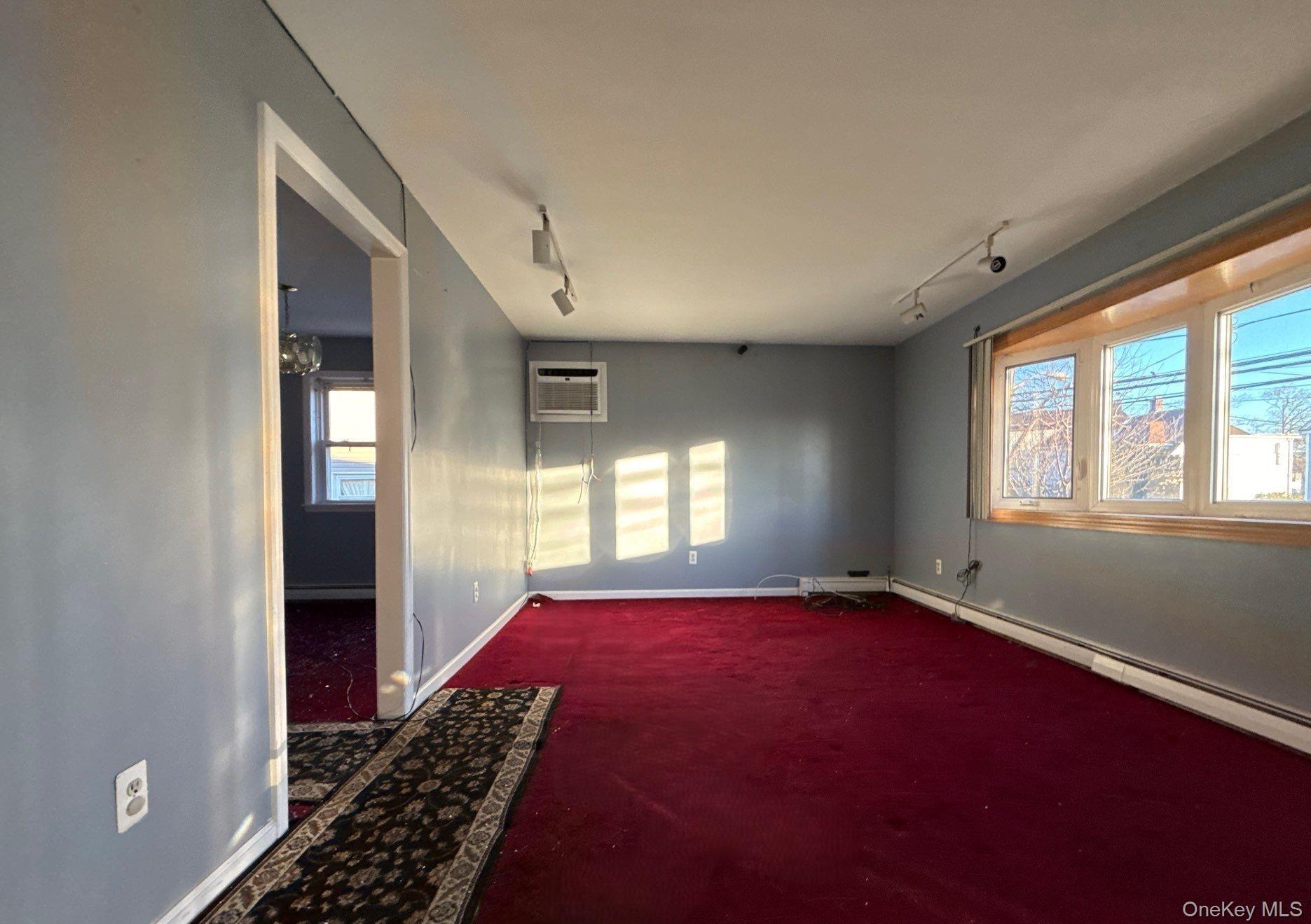 11 Mount Avenue, Freeport, NY 11520