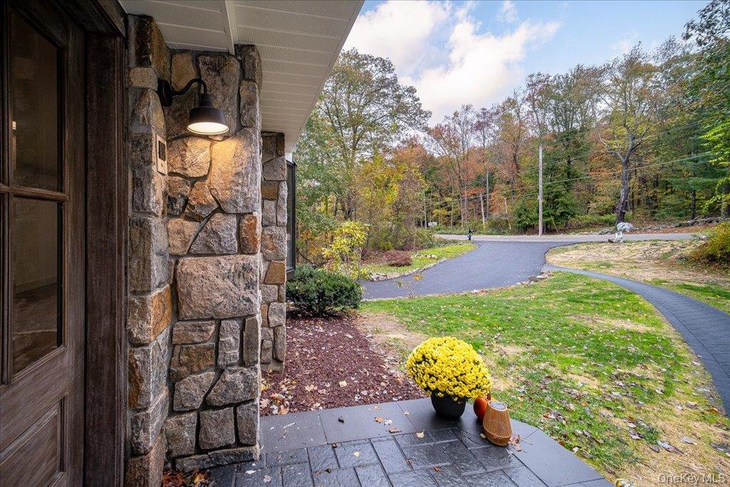 561 Route 292, Holmes, NY 12531