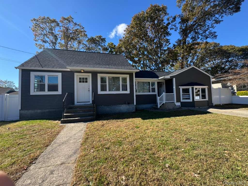 8 Paul Drive, Mastic, NY 11950