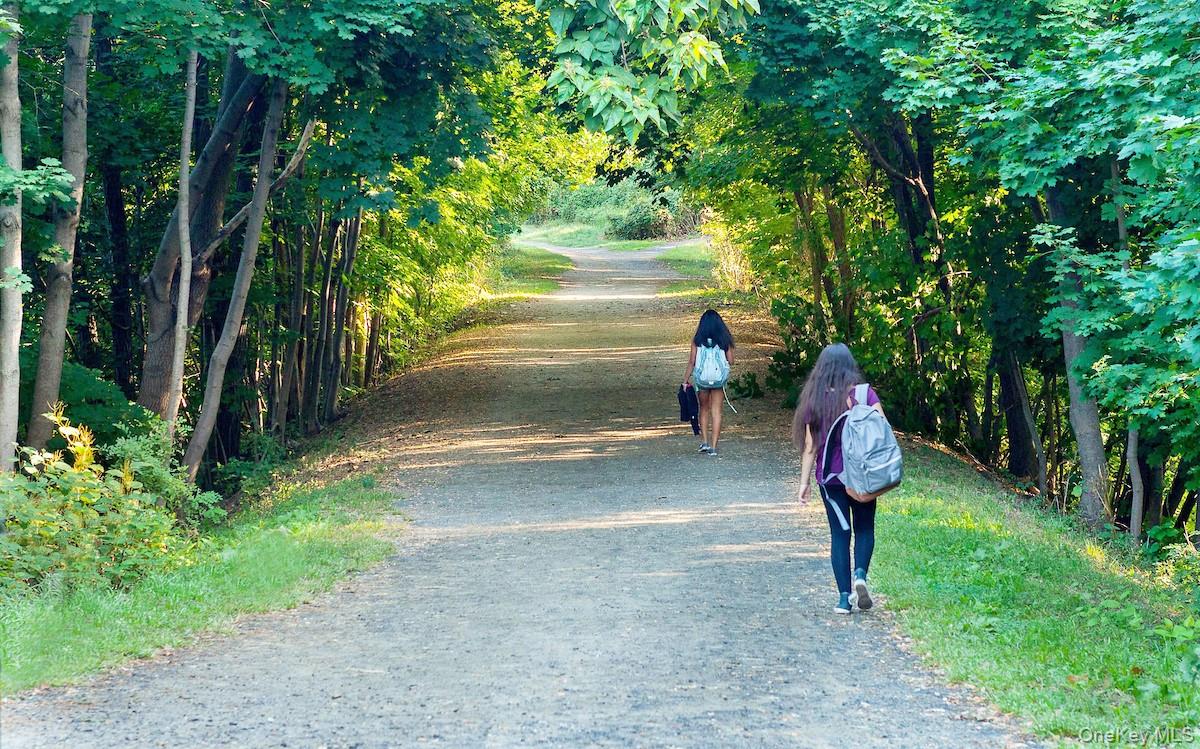 77 Washington Avenue, Dobbs Ferry, NY 10522