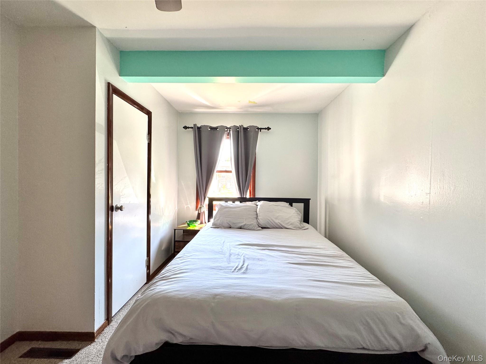 60 S Jefferson Avenue, Catskill, NY 12414