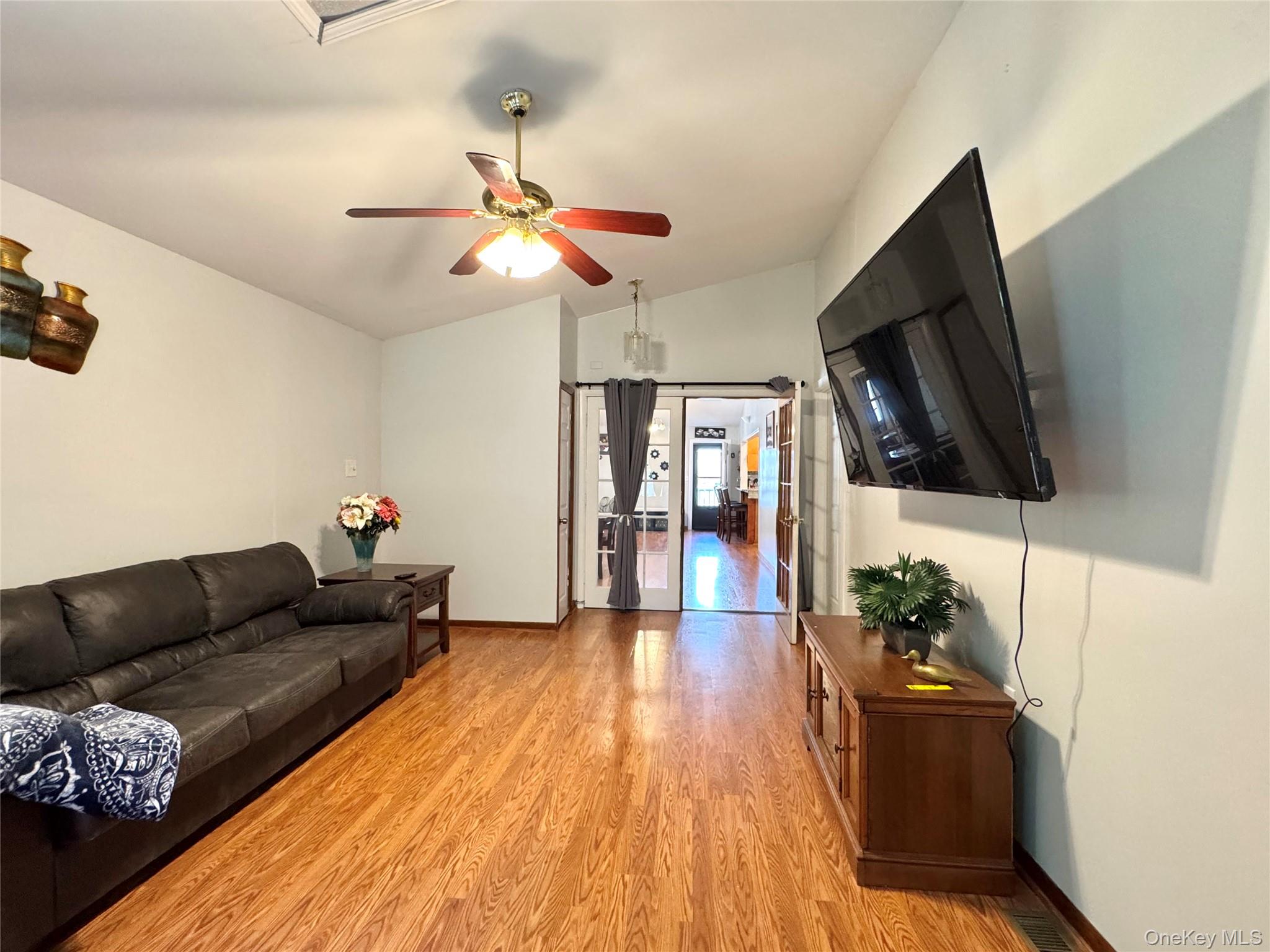 60 S Jefferson Avenue, Catskill, NY 12414