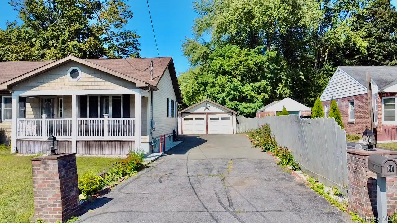 60 S Jefferson Avenue, Catskill, NY 12414