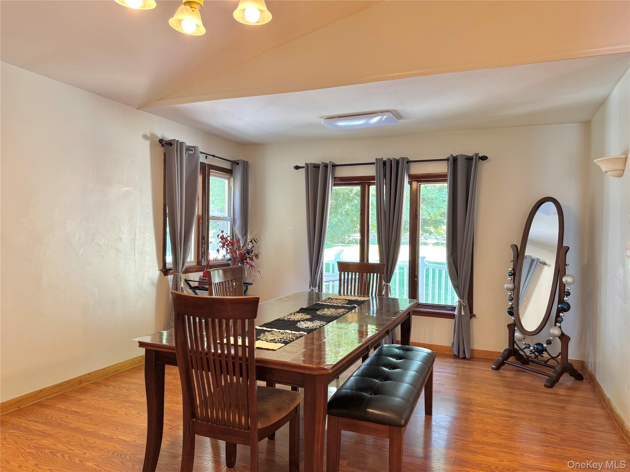 60 S Jefferson Avenue, Catskill, NY 12414