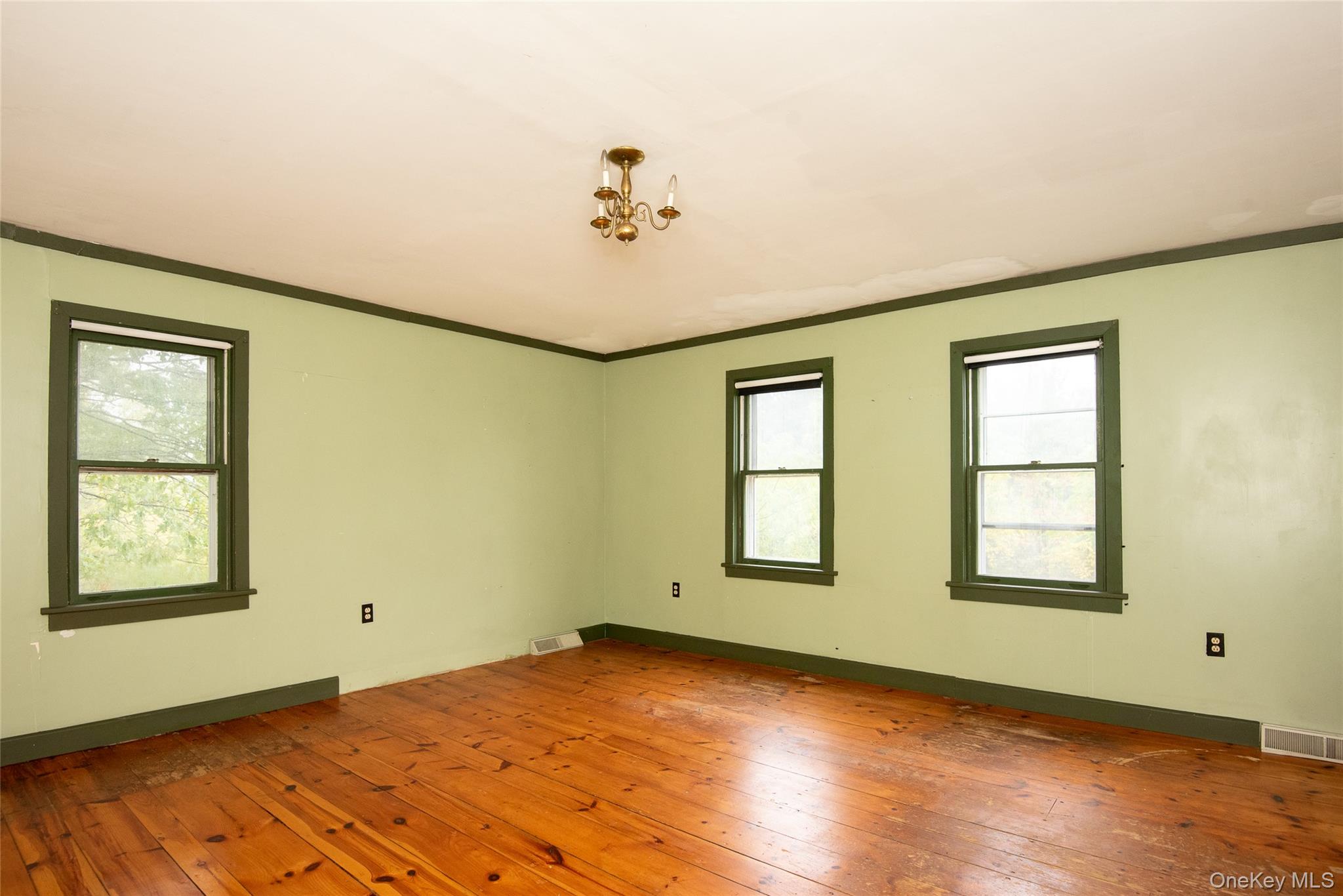 32 Mountain Camp Road, Cairo, NY 12413