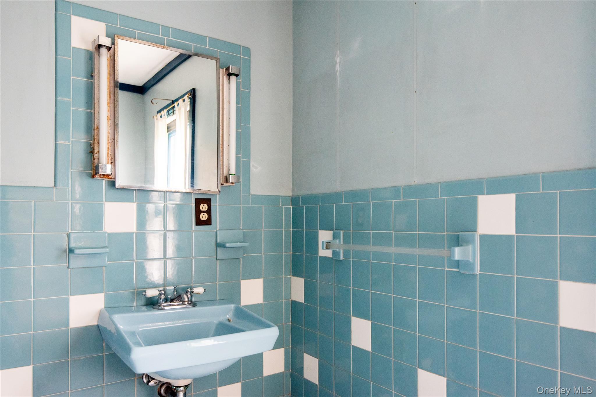 32 Mountain Camp Road, Cairo, NY 12413