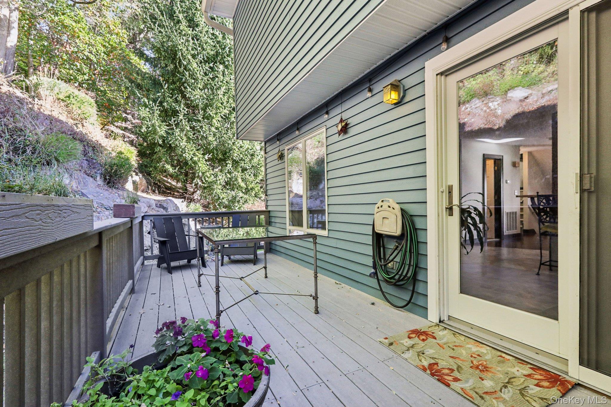 41 Village Gate Way, Nyack, NY 10960