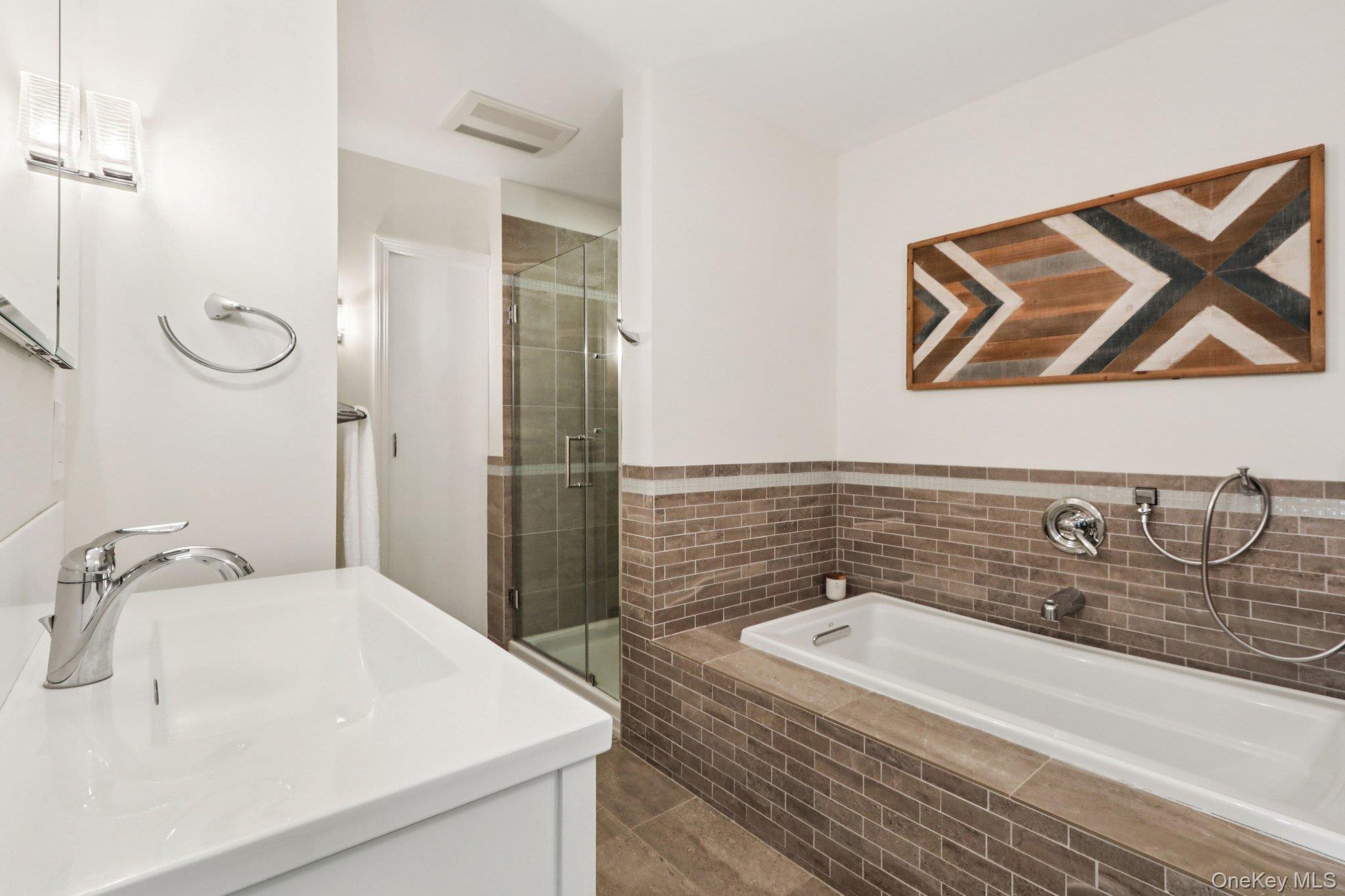 41 Village Gate Way, Nyack, NY 10960