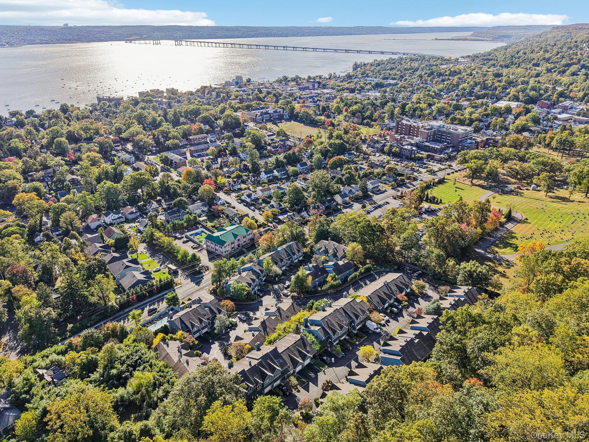 41 Village Gate Way, Nyack, NY 10960