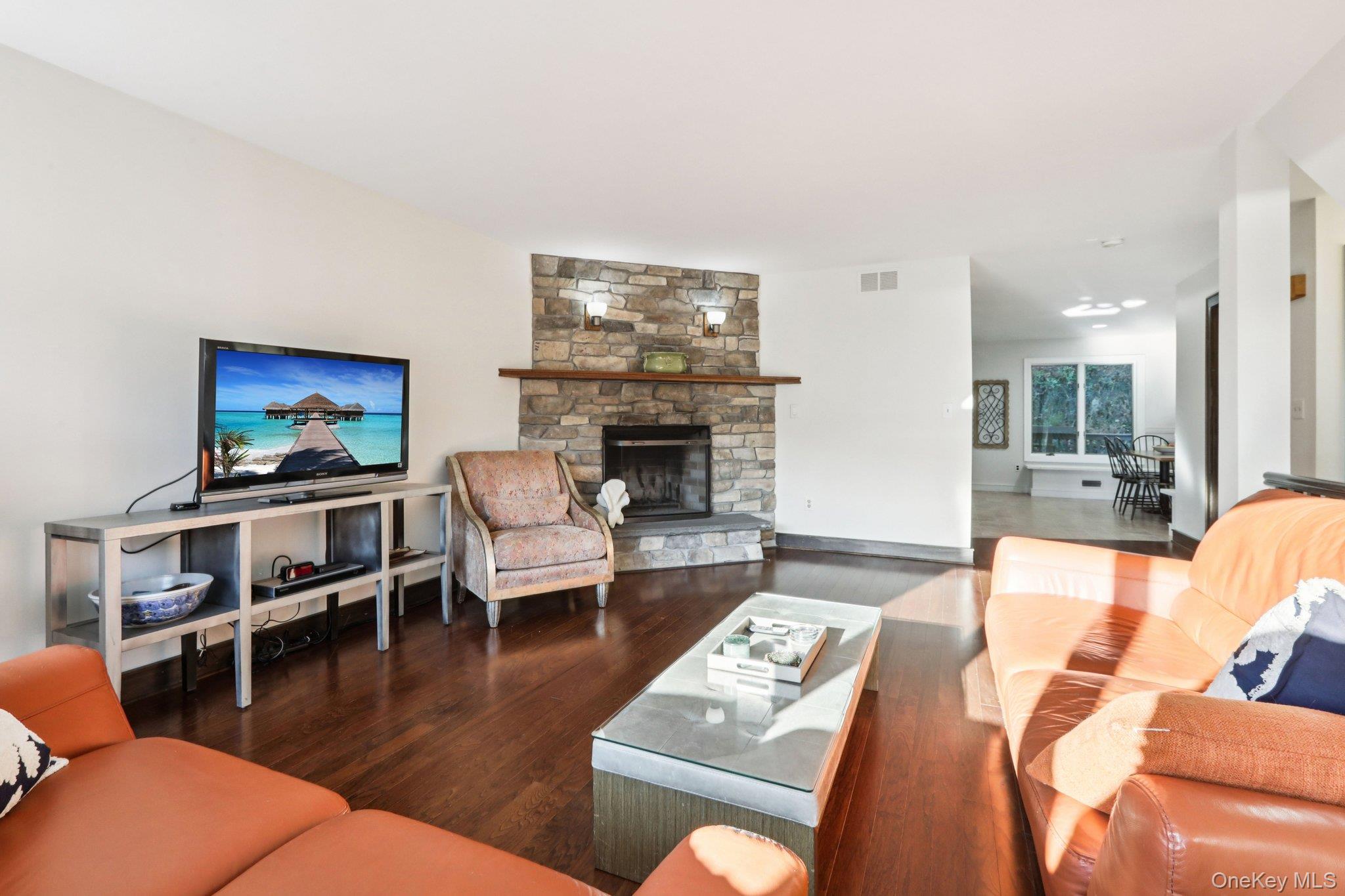 41 Village Gate Way, Nyack, NY 10960