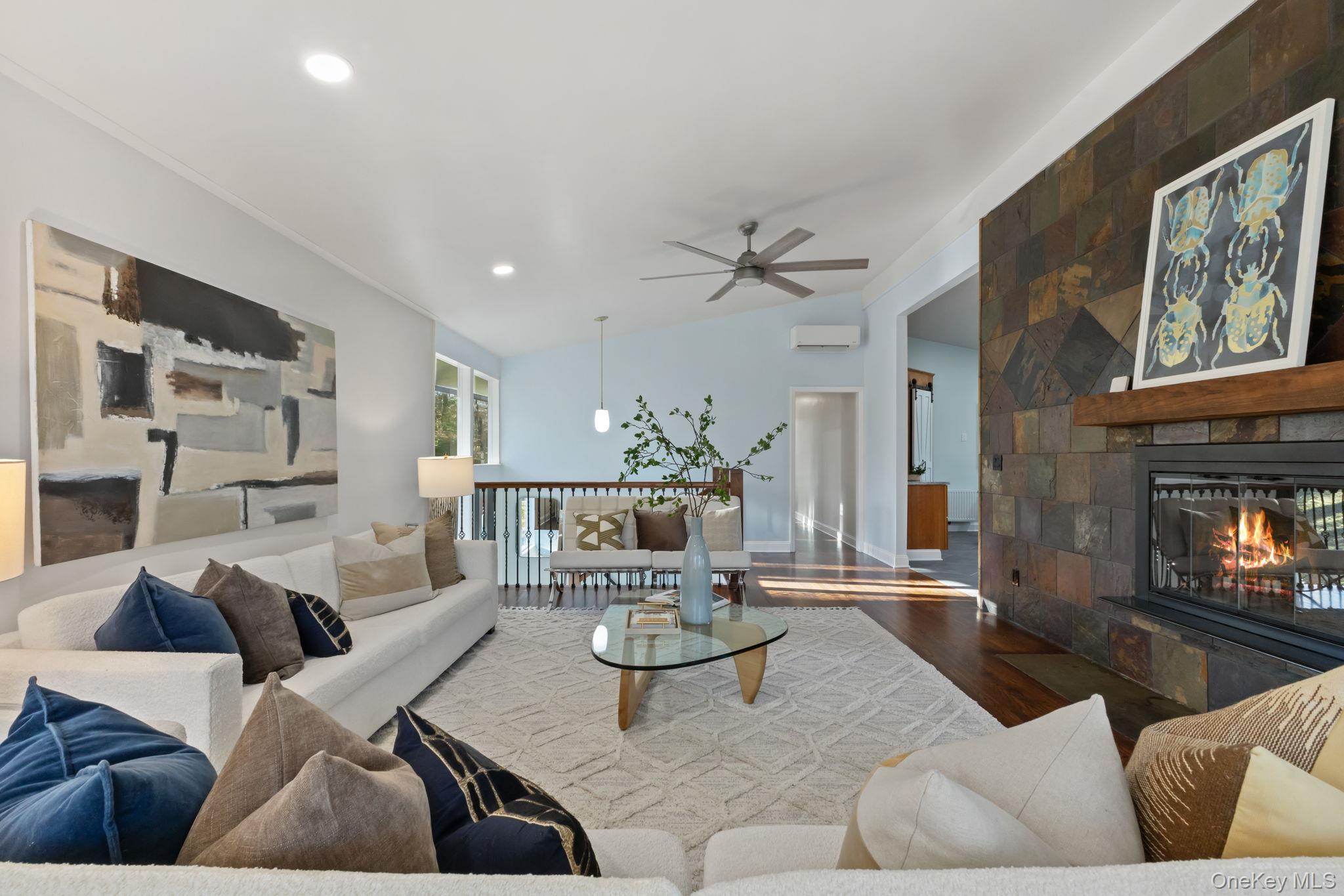 153 Deerfield Lane N, Pleasantville, NY 10570