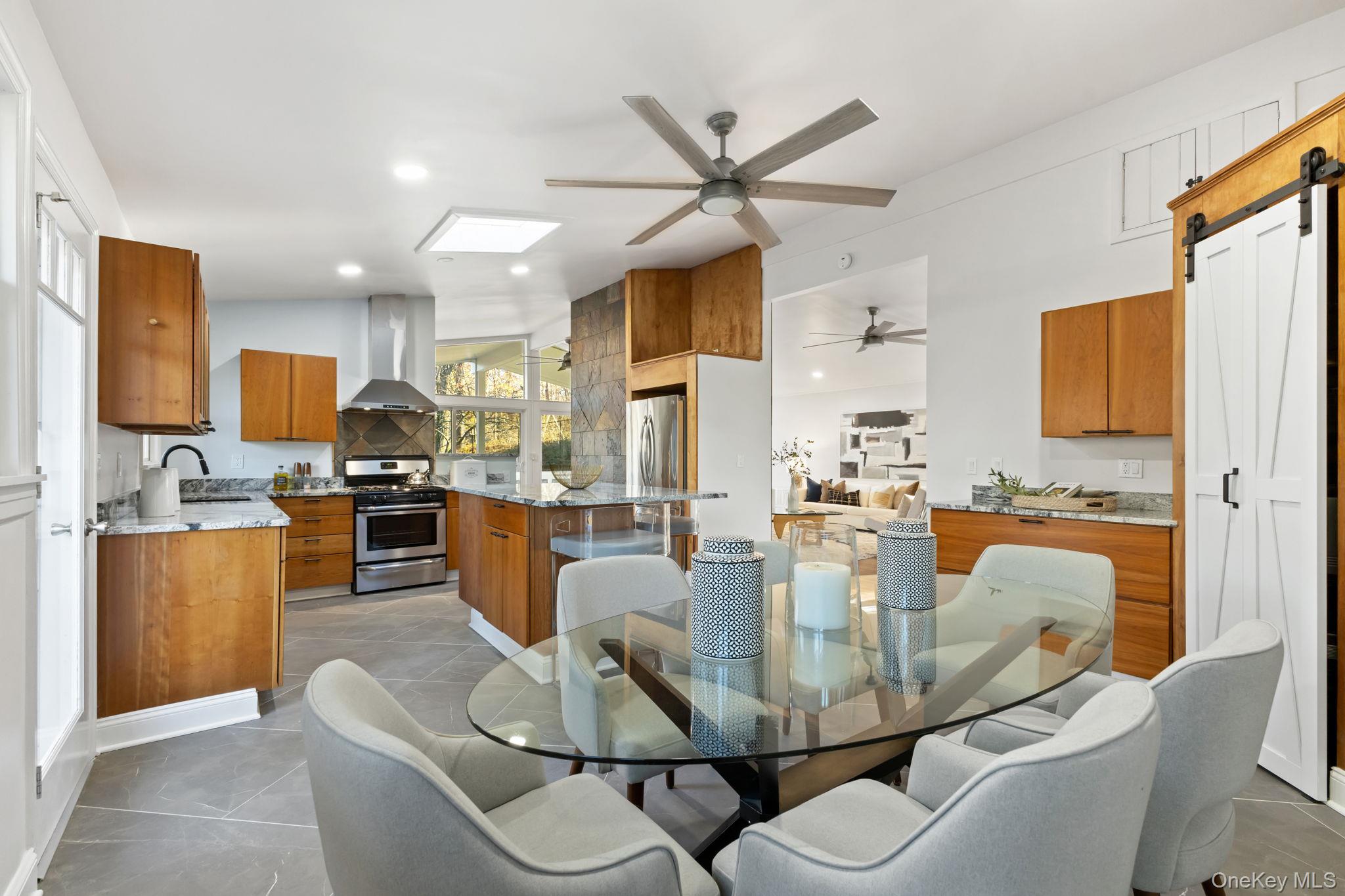 153 Deerfield Lane N, Pleasantville, NY 10570