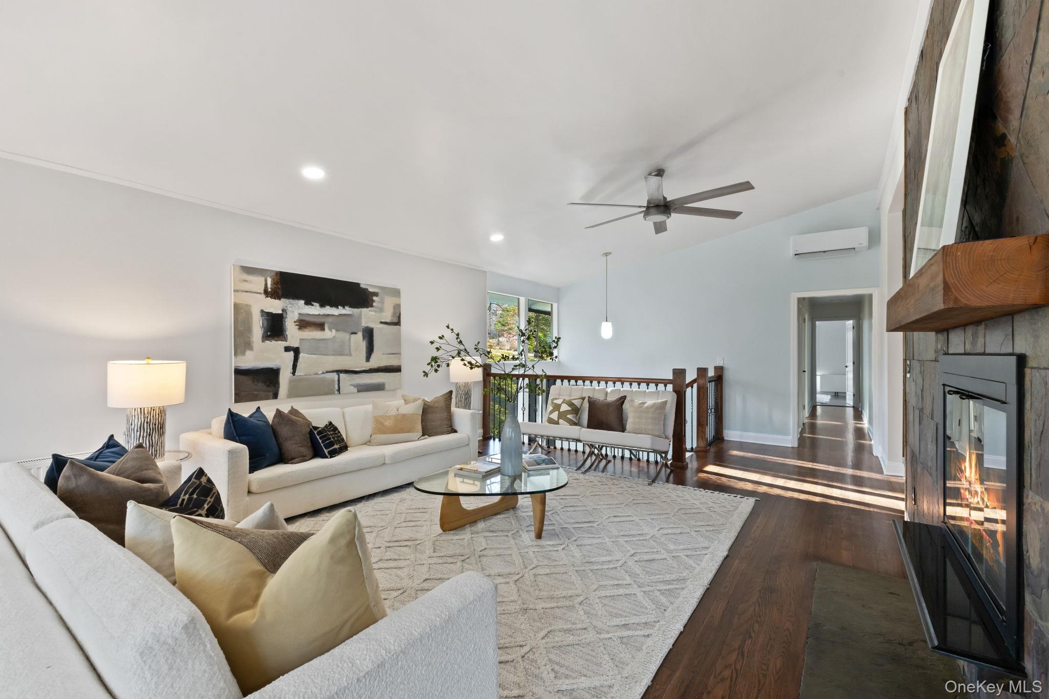 153 Deerfield Lane N, Pleasantville, NY 10570