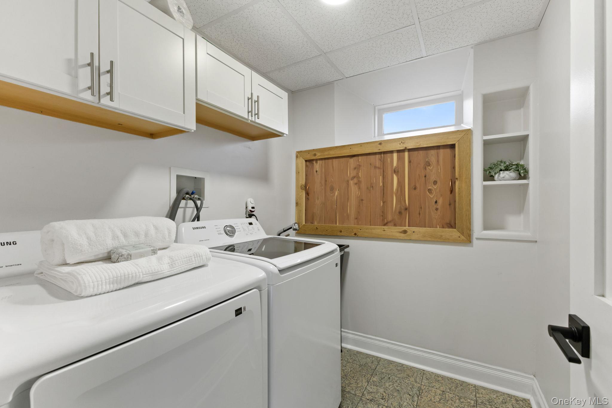 153 Deerfield Lane N, Pleasantville, NY 10570