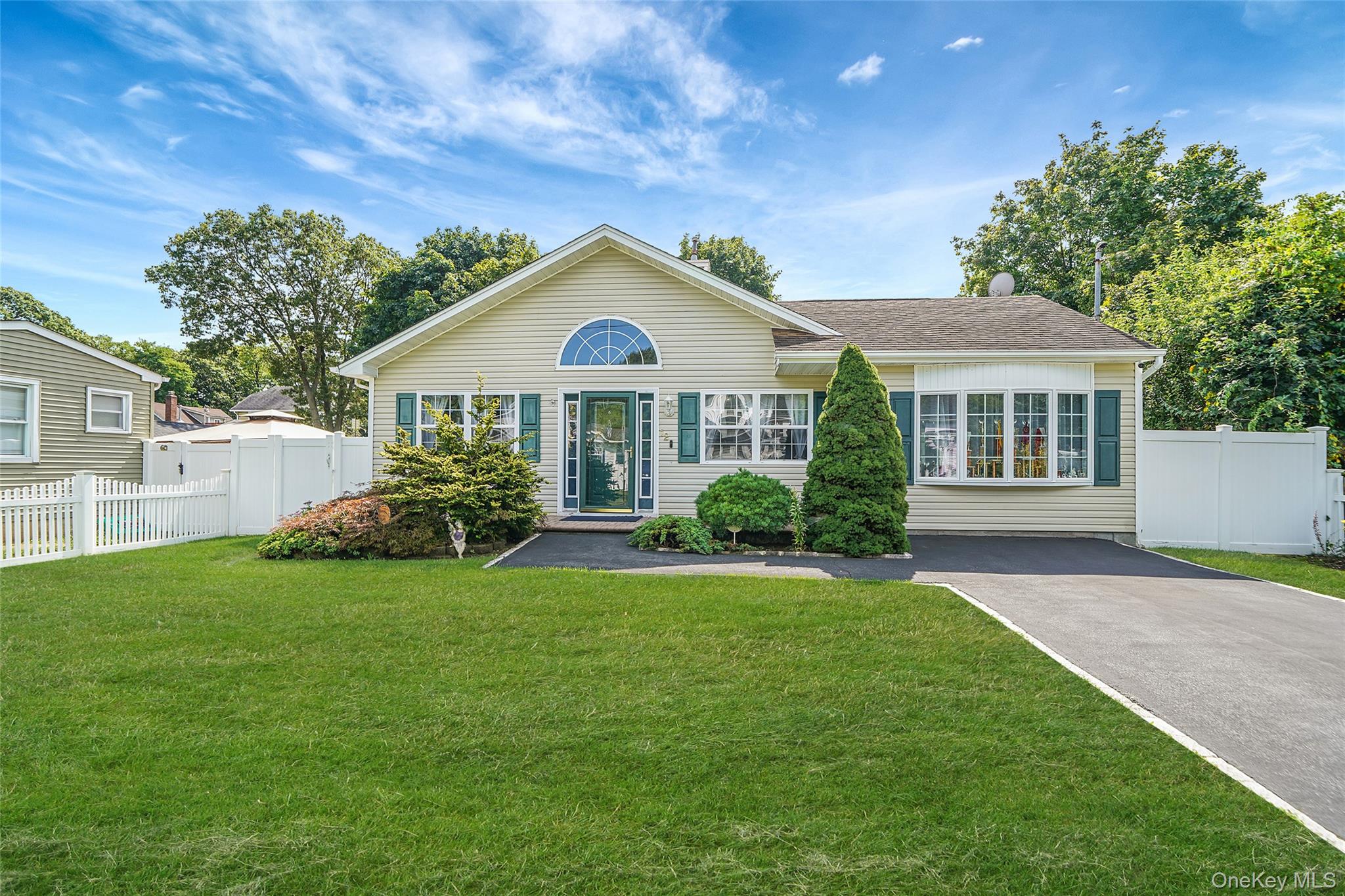 12 Edwin Street, Bay Shore, NY 11706