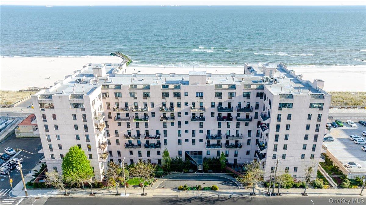 100 W Broadway # 7L, Long Beach, NY 11561