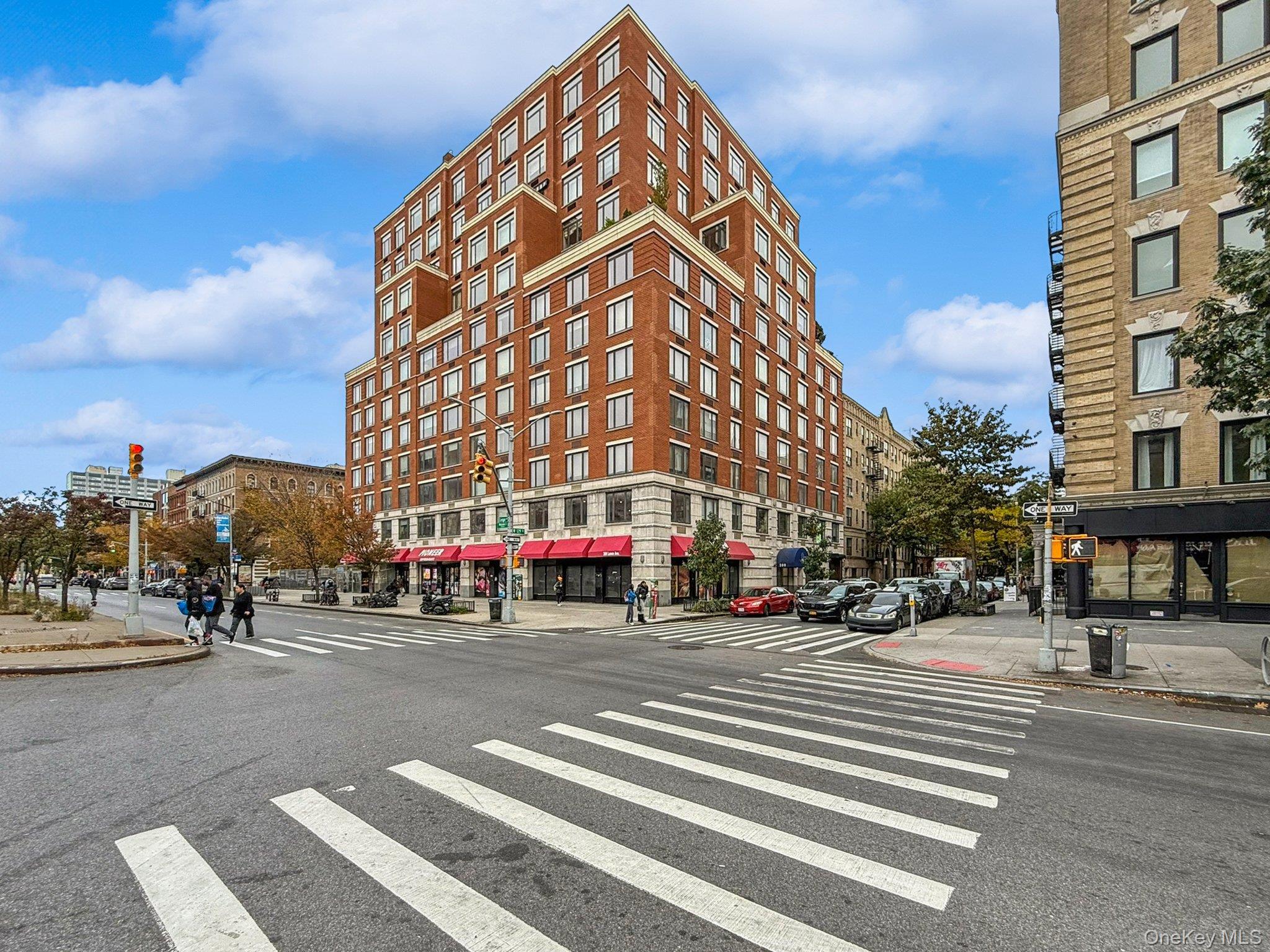 380 Malcolm X (The Lenox) Boulevard # 7J, New York (Manhattan), NY 10027