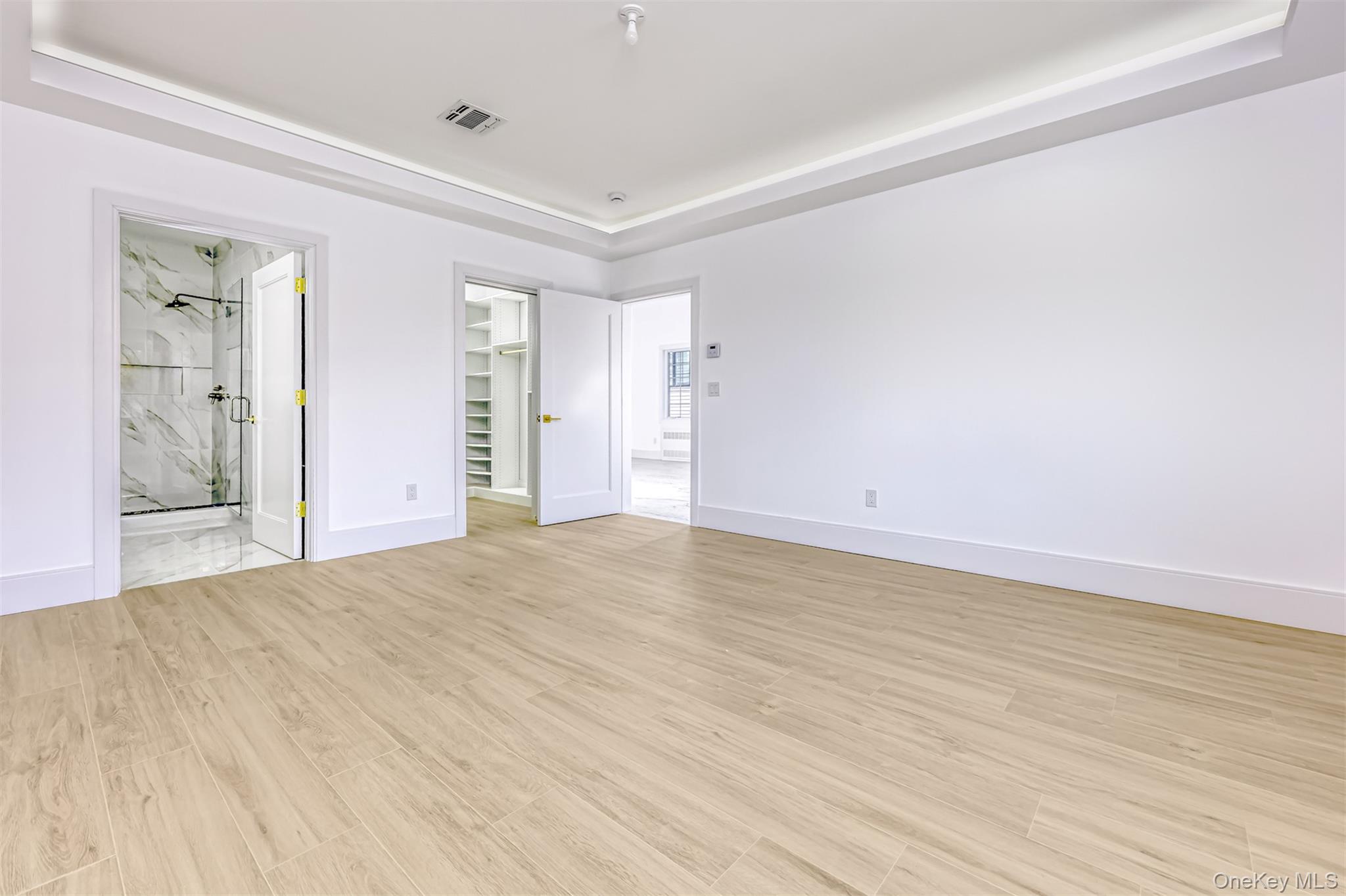 14 Silverwood Circle, Suffern, NY 10901