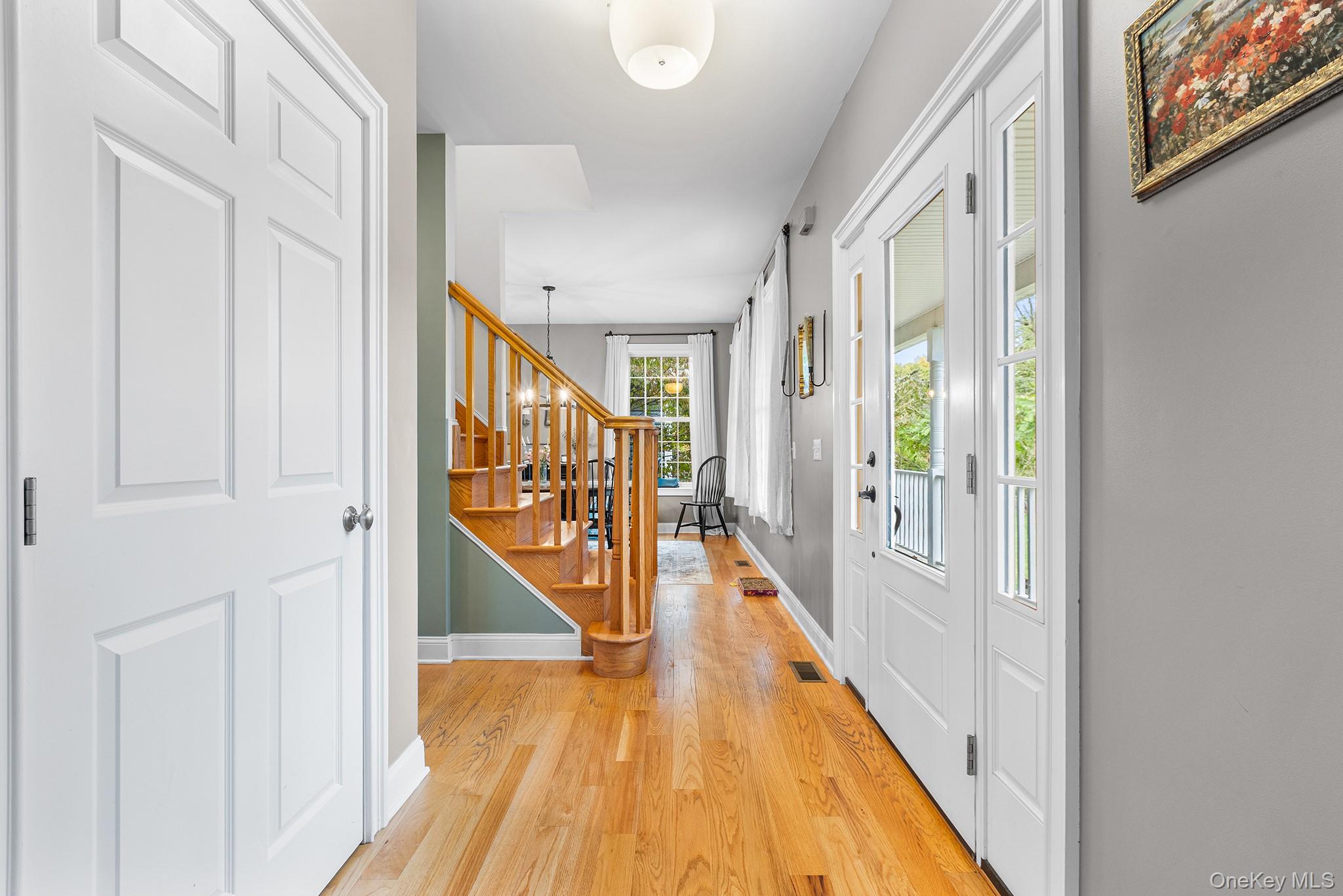 39 Eastview Lane, Red Hook, NY 12571